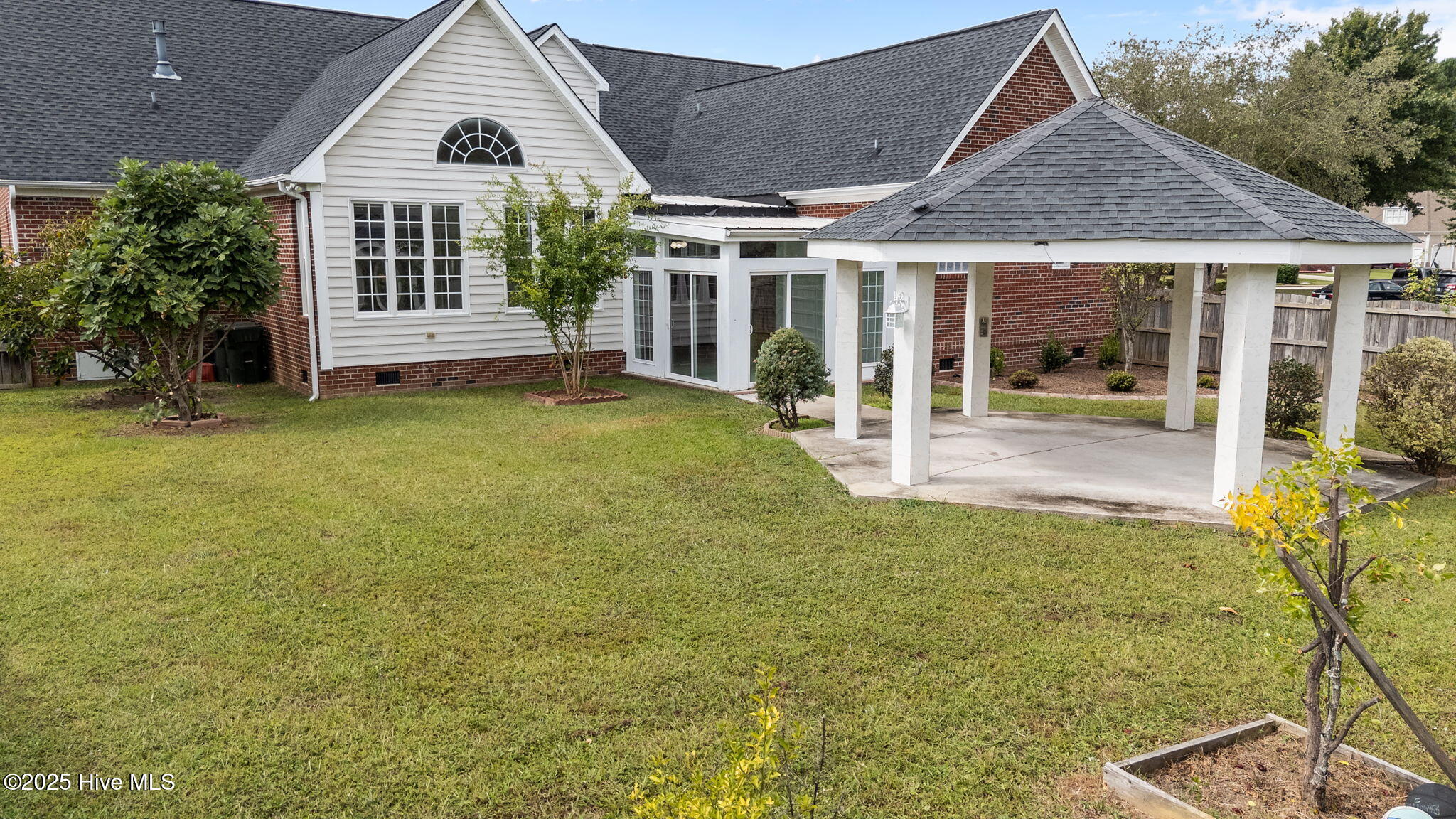 8-web-or-mls-DJI_20250911152228_0206_D