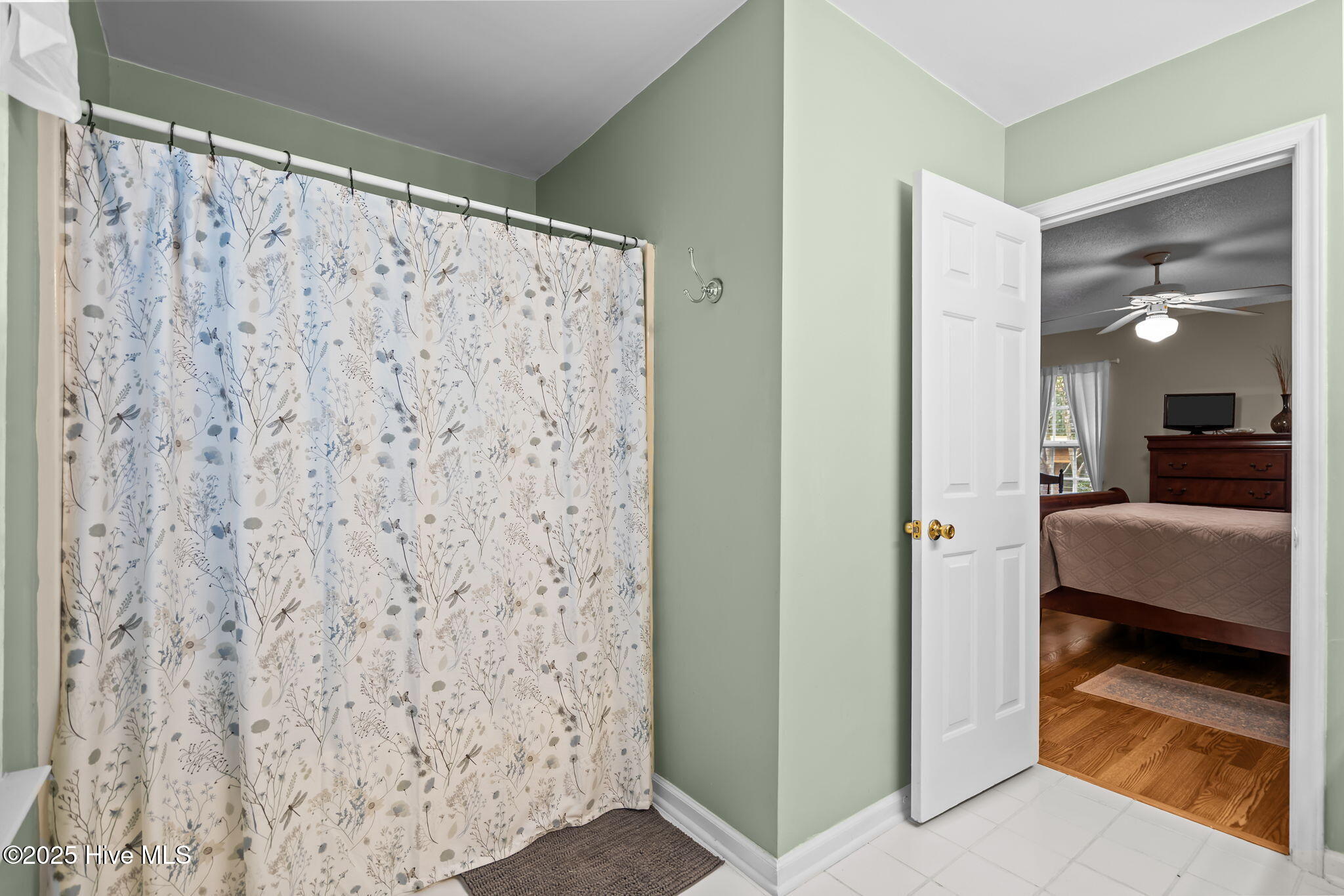 100543555 | Photo 22