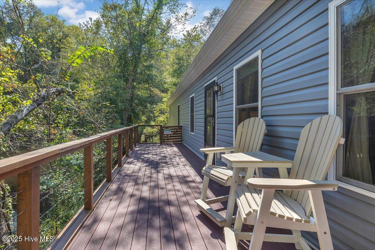 100532414 | Photo 38