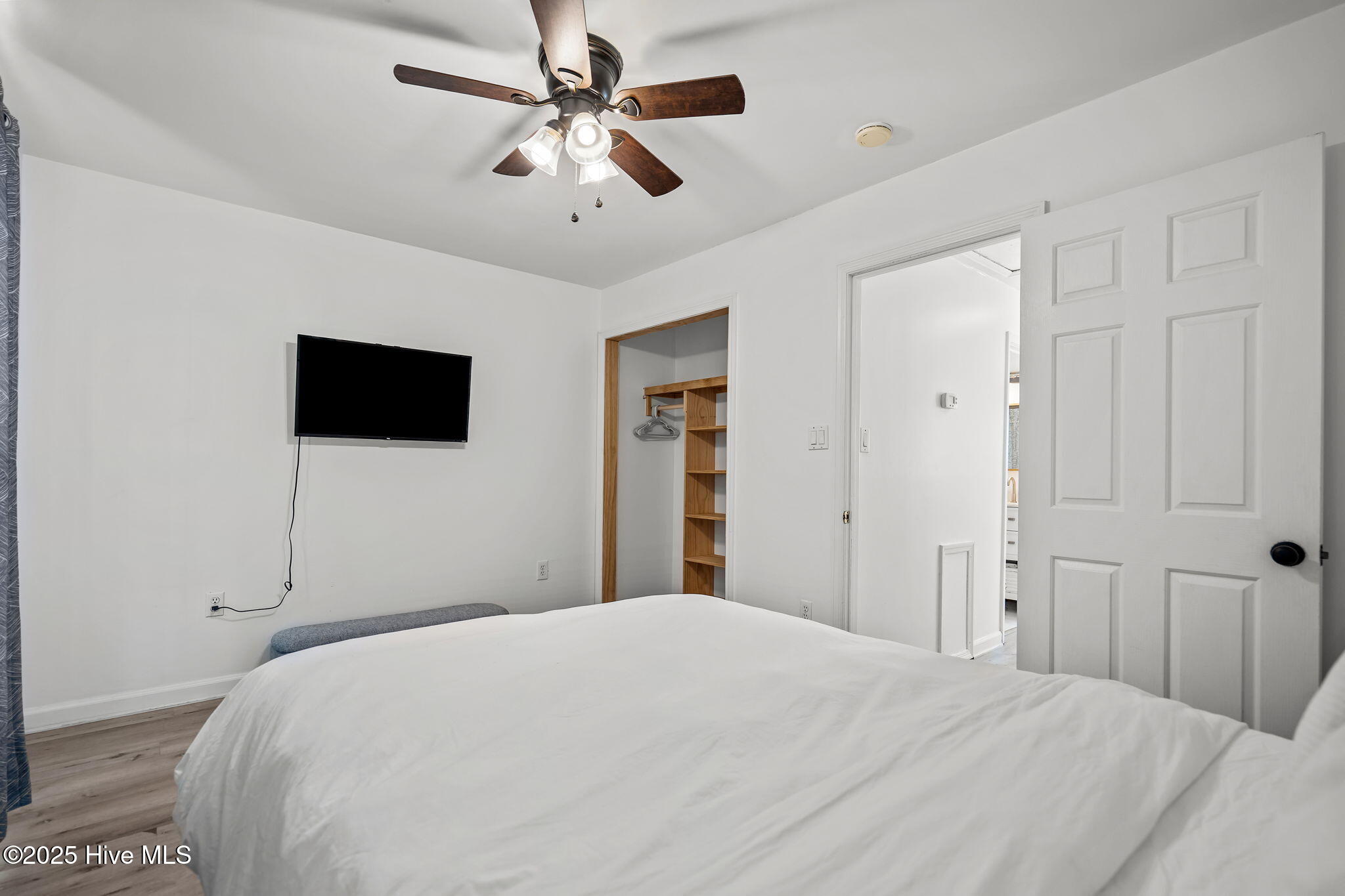 100544620 | Photo 52