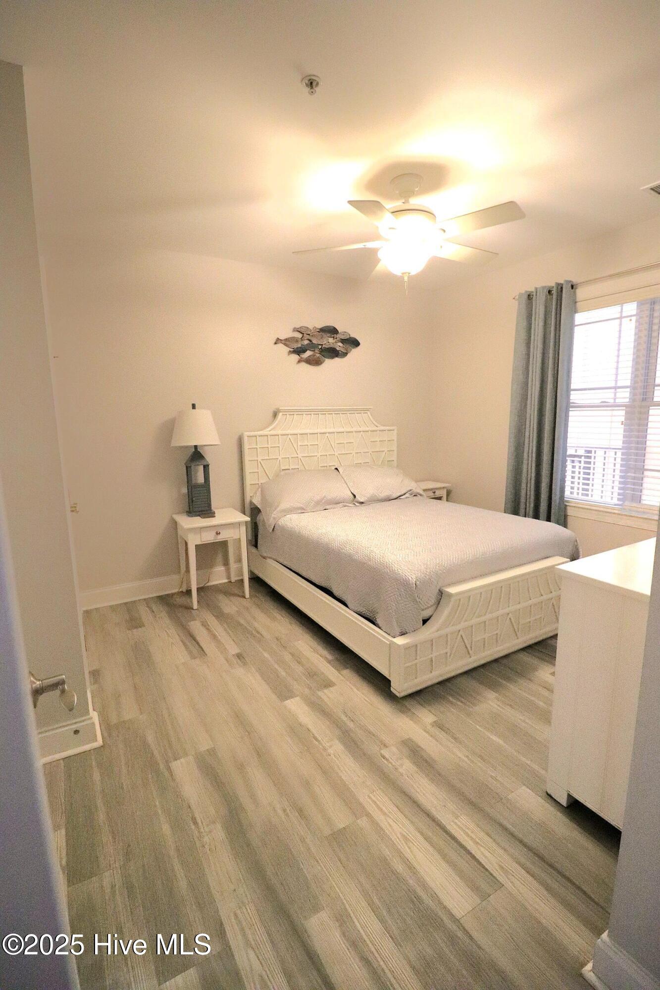 100530472 | Photo 16