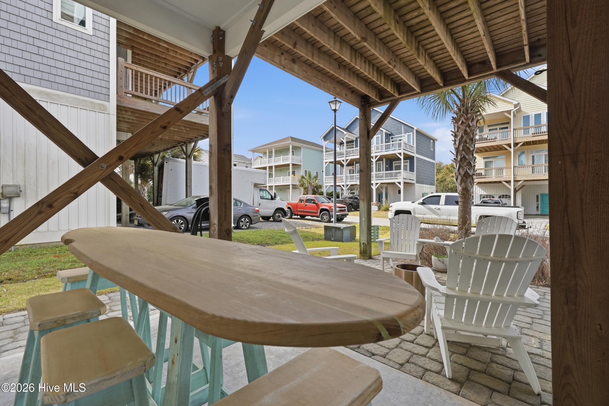 100562493 | Photo 44