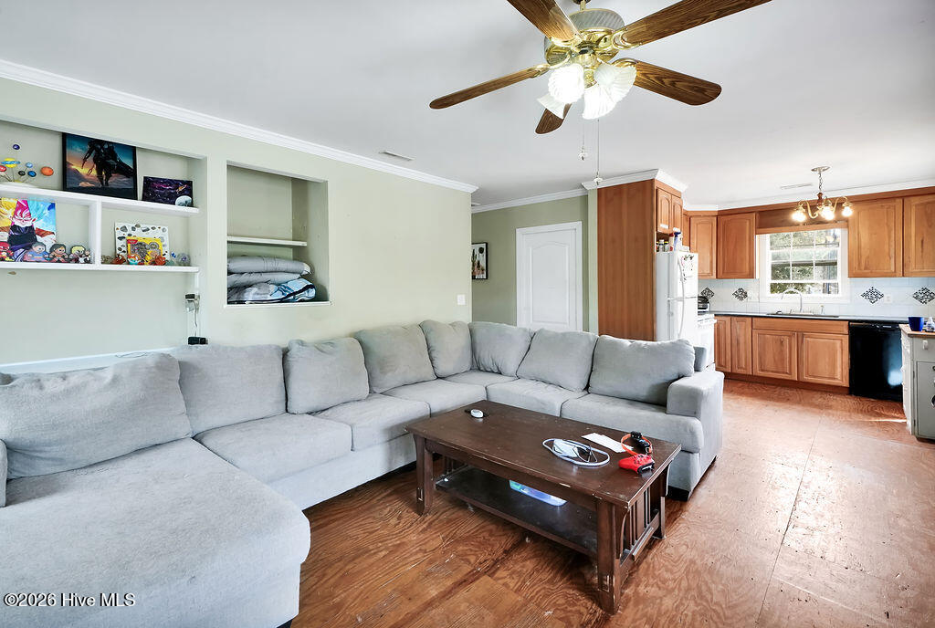 100559640 | Photo 20