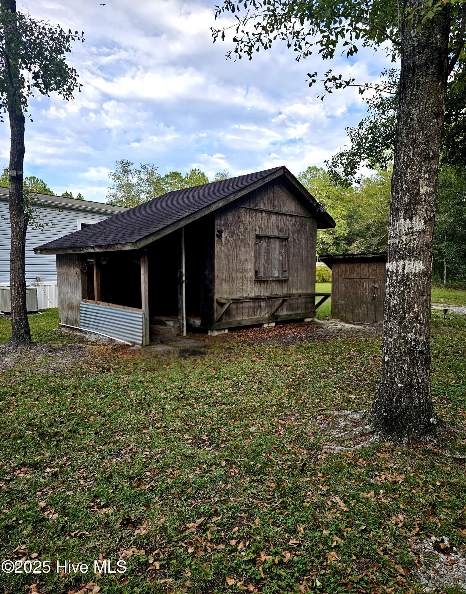 100535573 | Photo 15