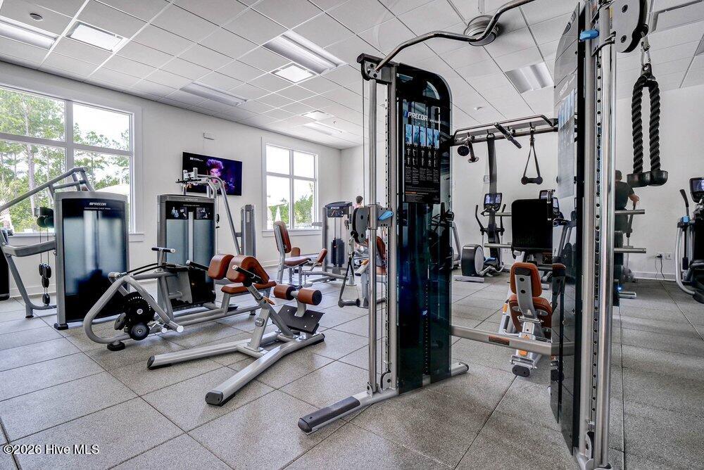 100547868 | Photo 79