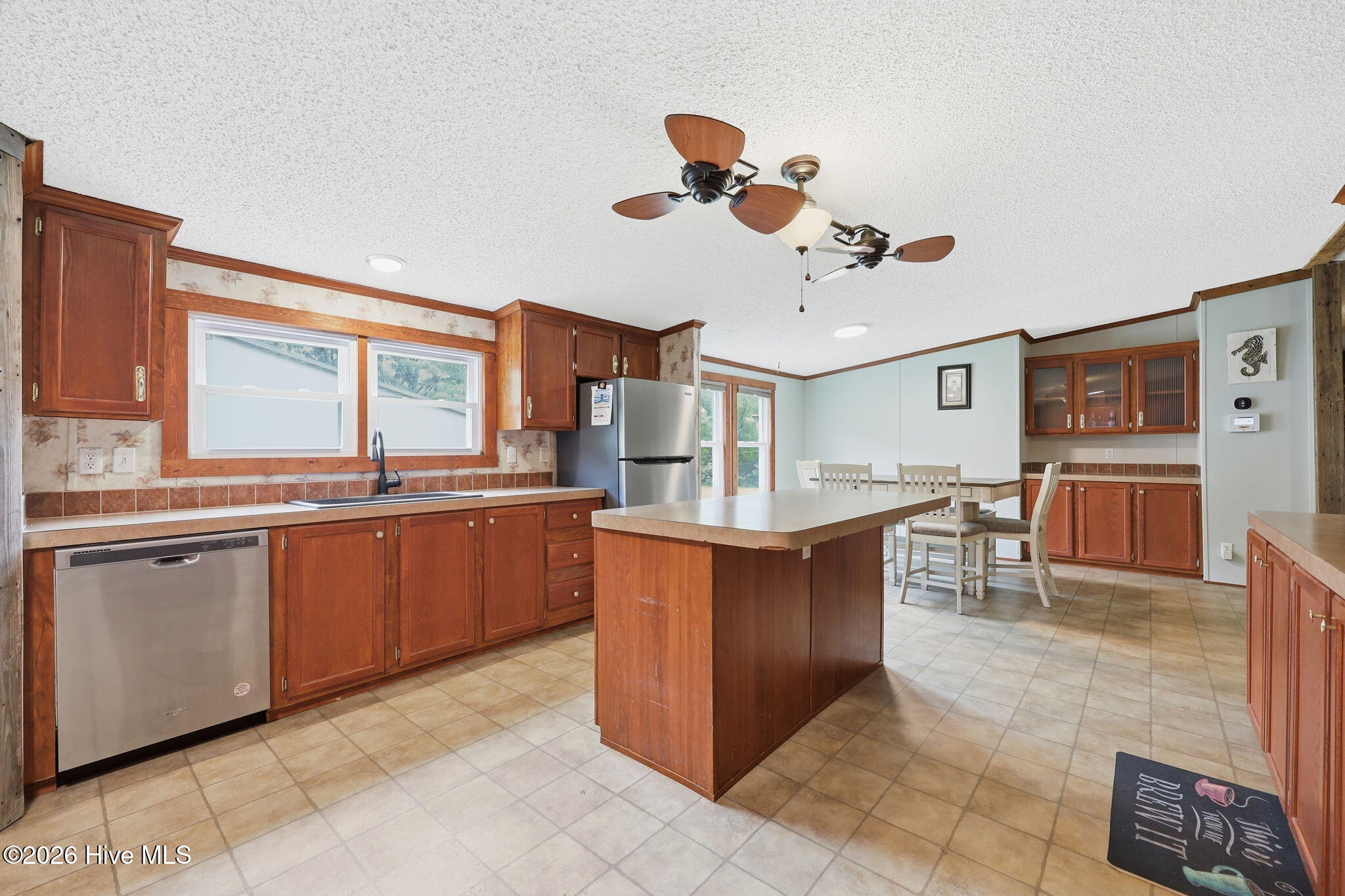 157 Hall Road,Newport