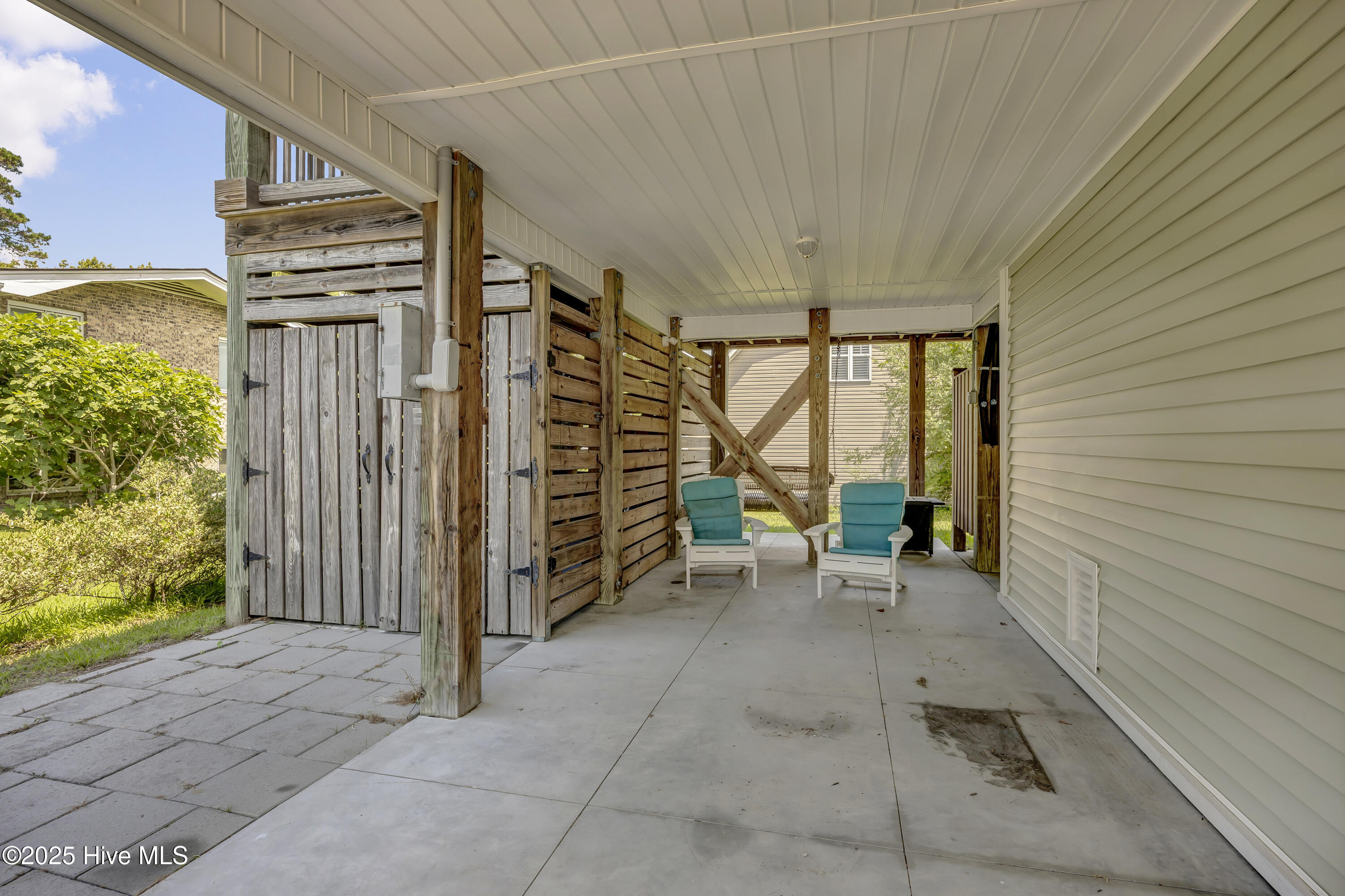 100522318 | Photo 29