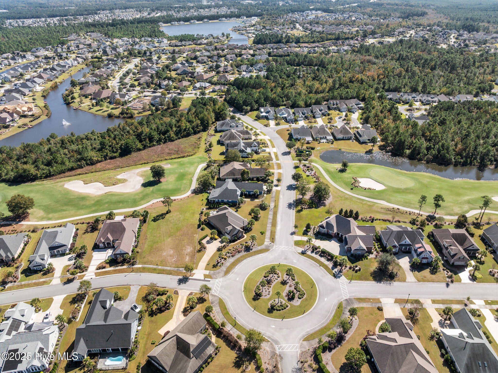 100544684 | Photo 92