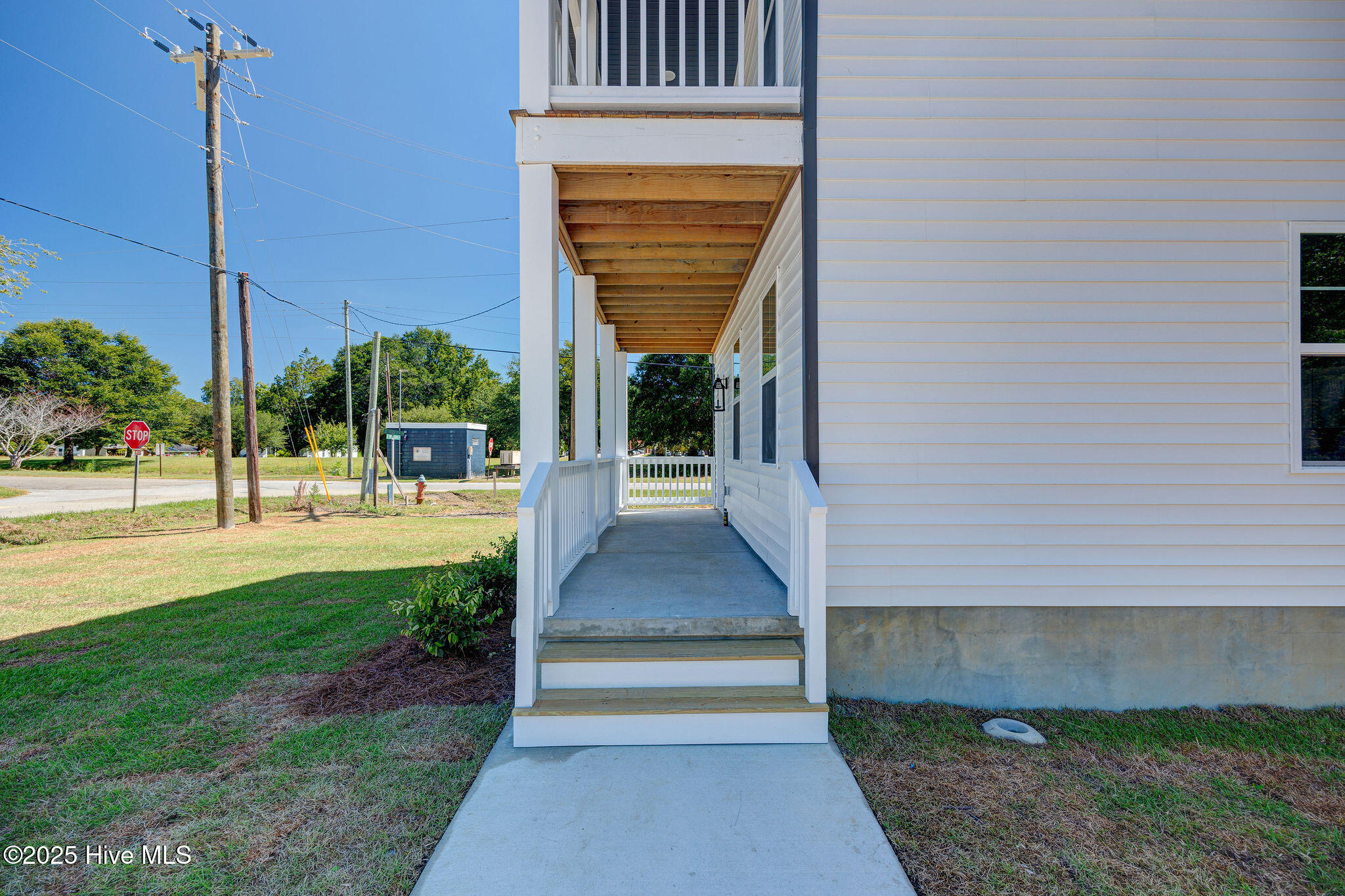 Homes for sale in Burgaw, NC | 201 W Williams St, Burgaw, NC 28425 | MLS# 100528975