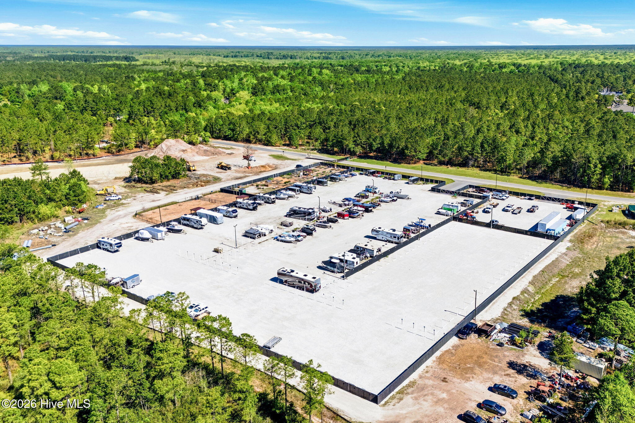 100566822 | Photo 89