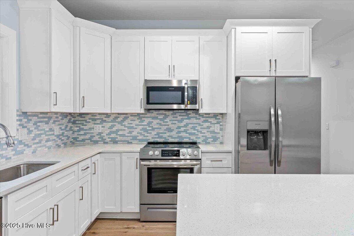 100525098 | Photo 15