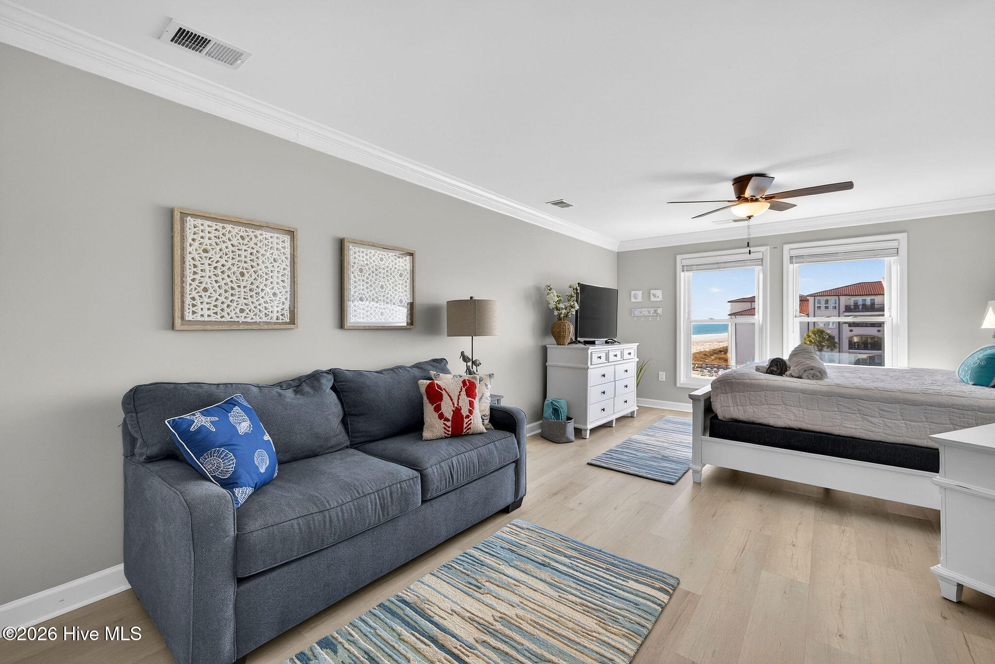 100550000 | Photo 21