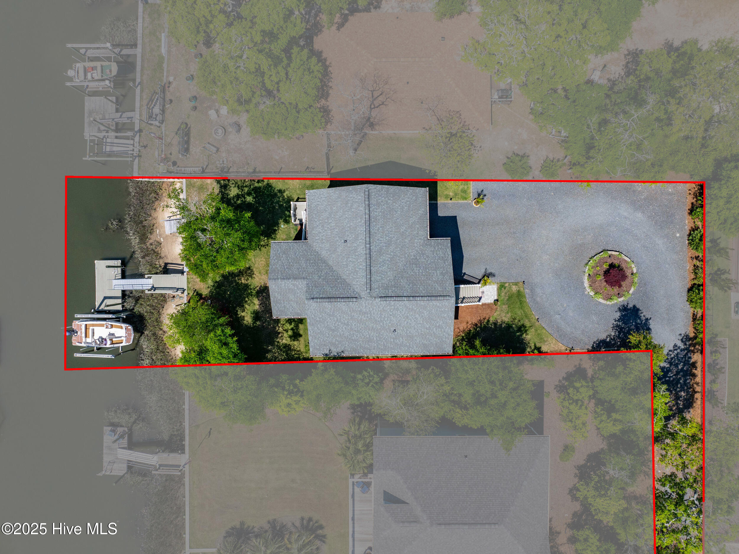 107 SW 25th Street, Oak Island, NC, 28465