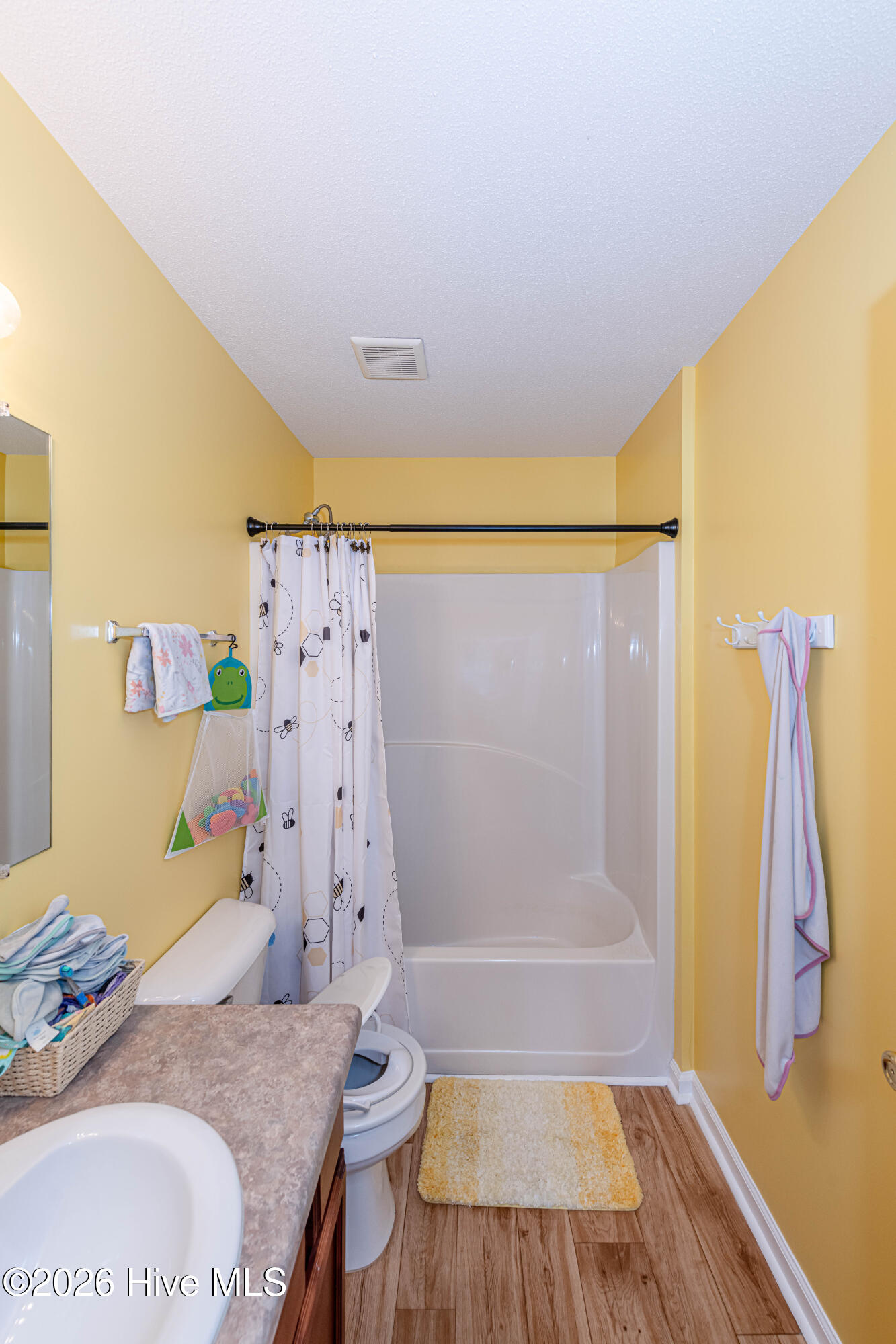 100558731 | Photo 32