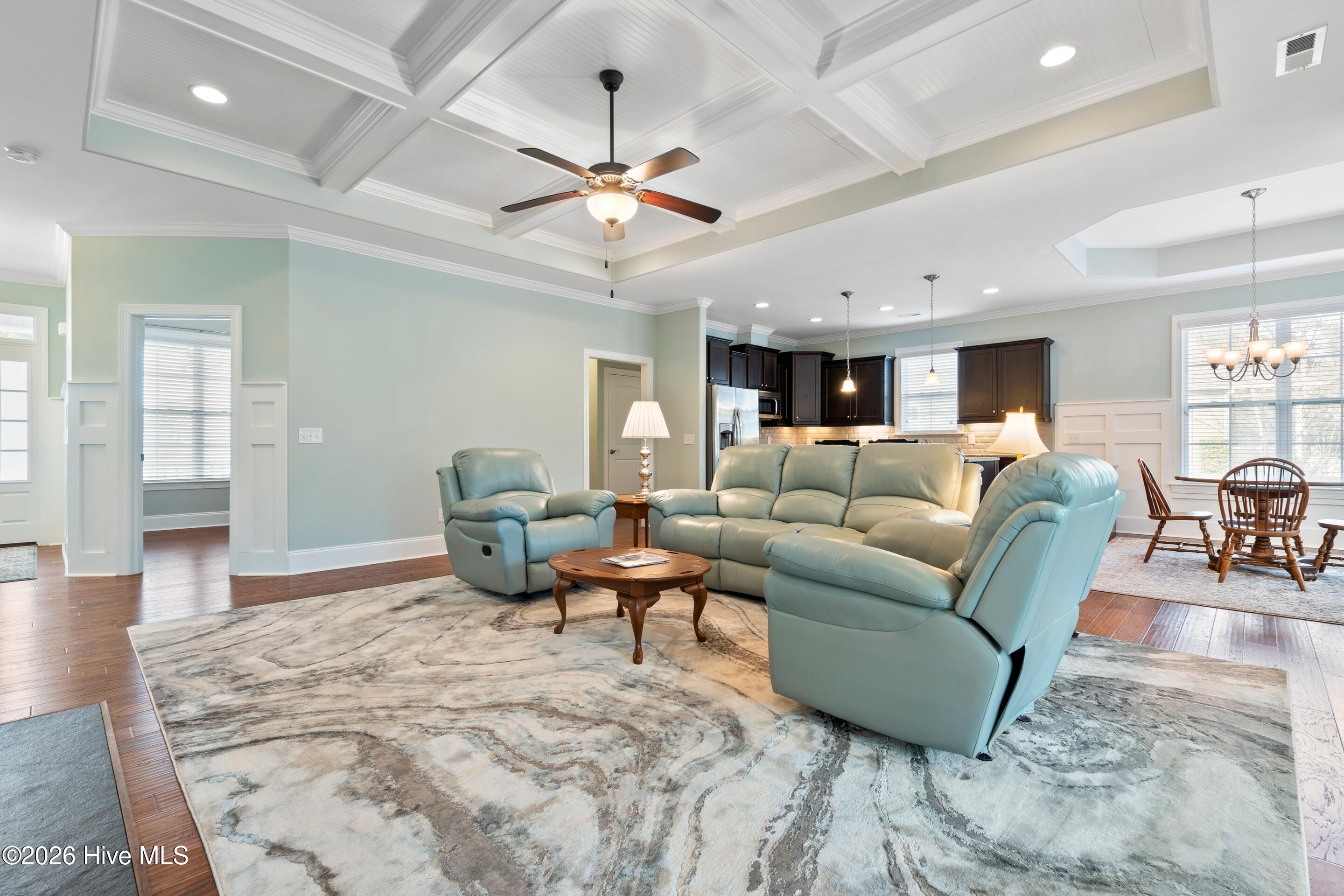 100547652 | Photo 13