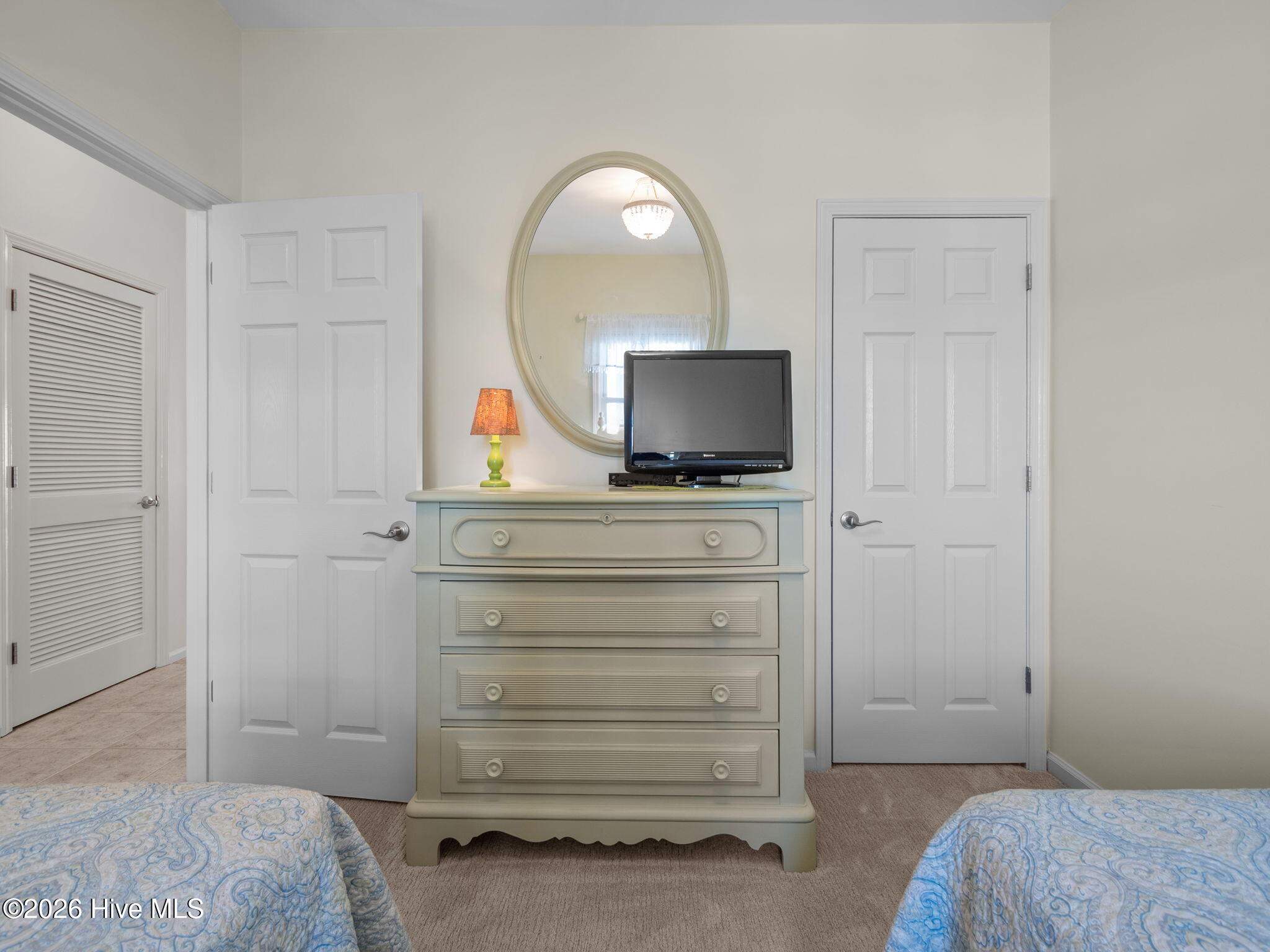 100552936 | Photo 16