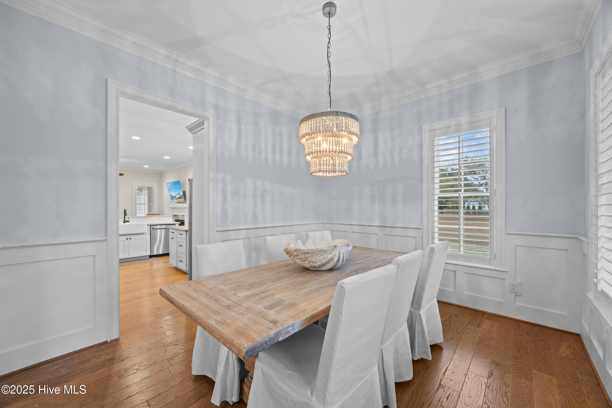 100570509 | Photo 26