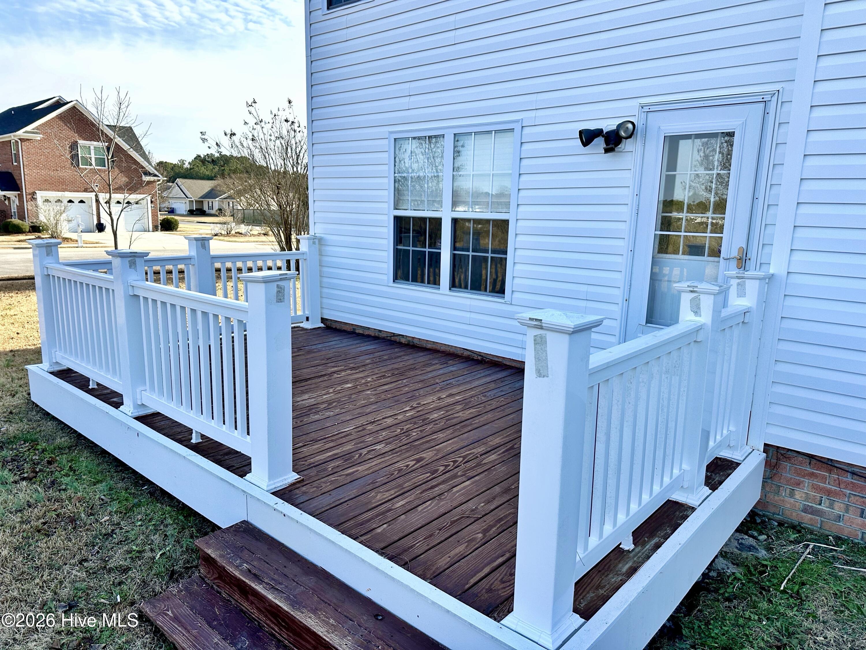 100552707 | Photo 52