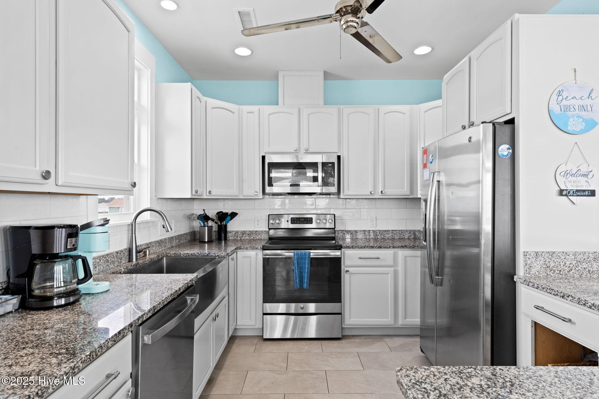 100528214 | Photo 23