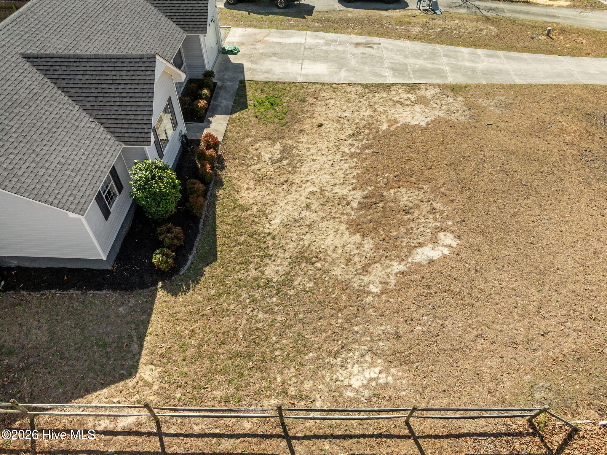 100558833 | Photo 53