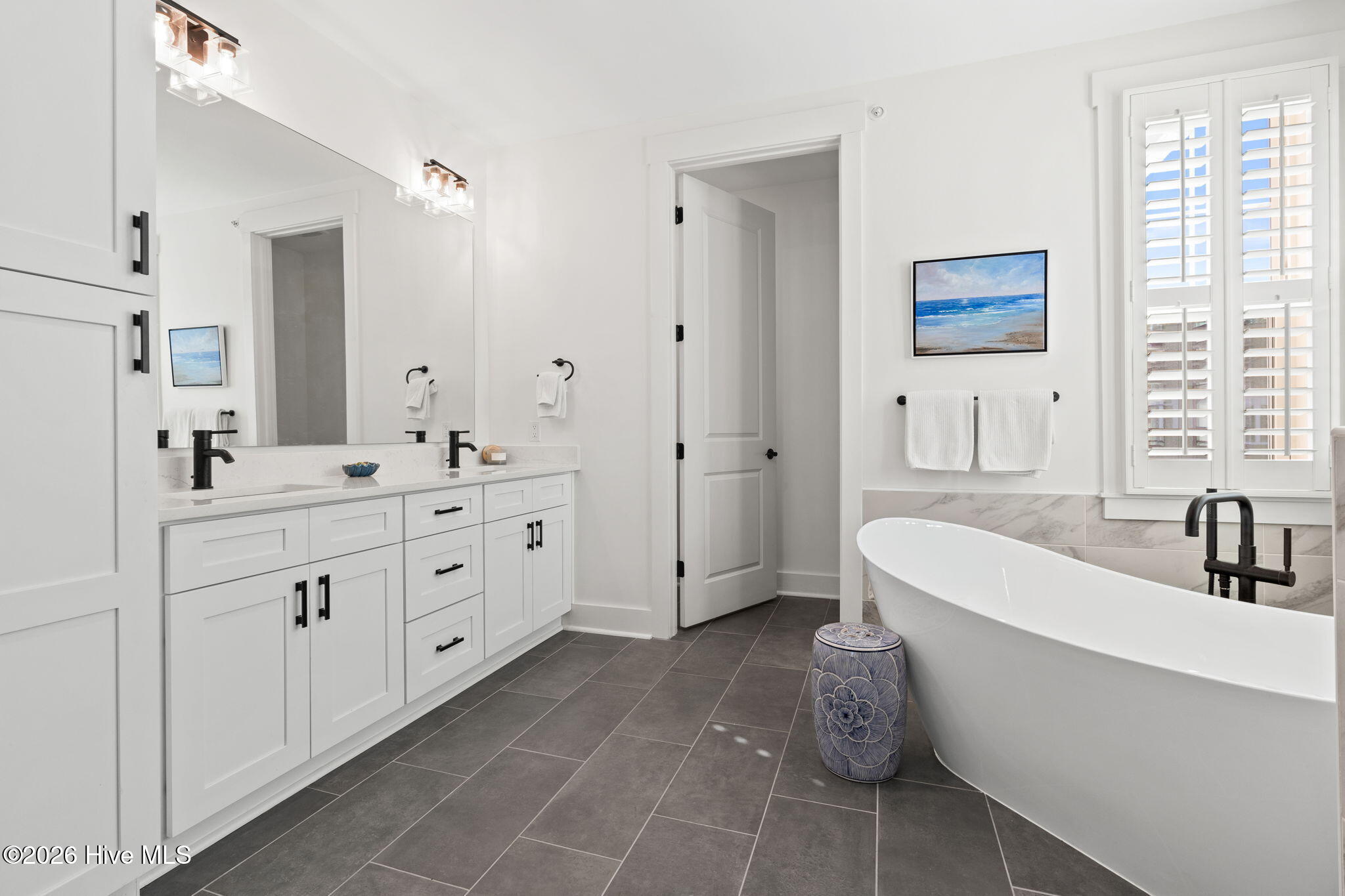 100550419 | Photo 20