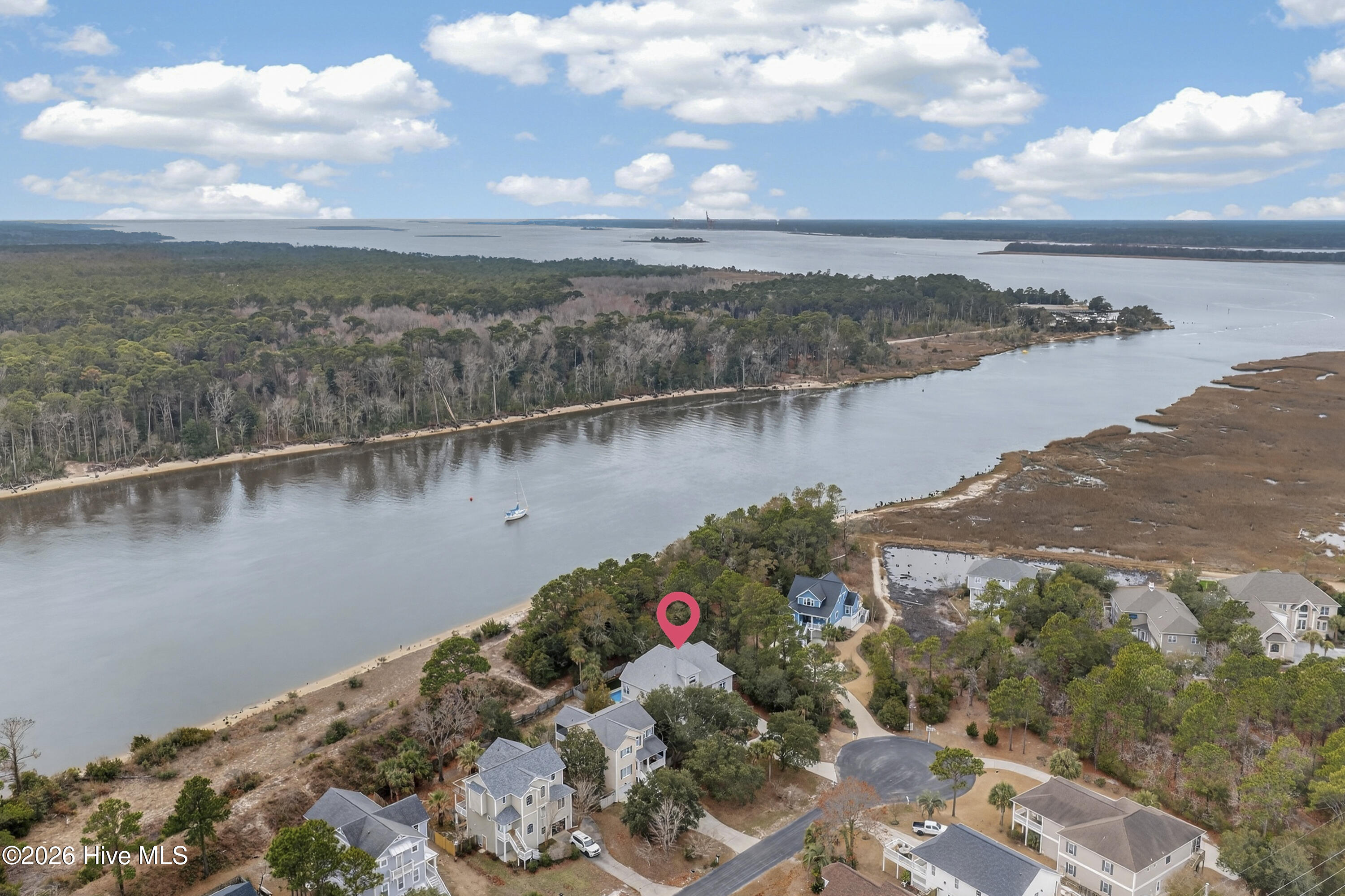 100557060 | Photo 83