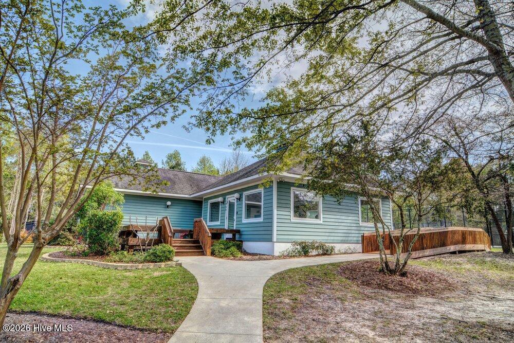 100568961 | Photo 75