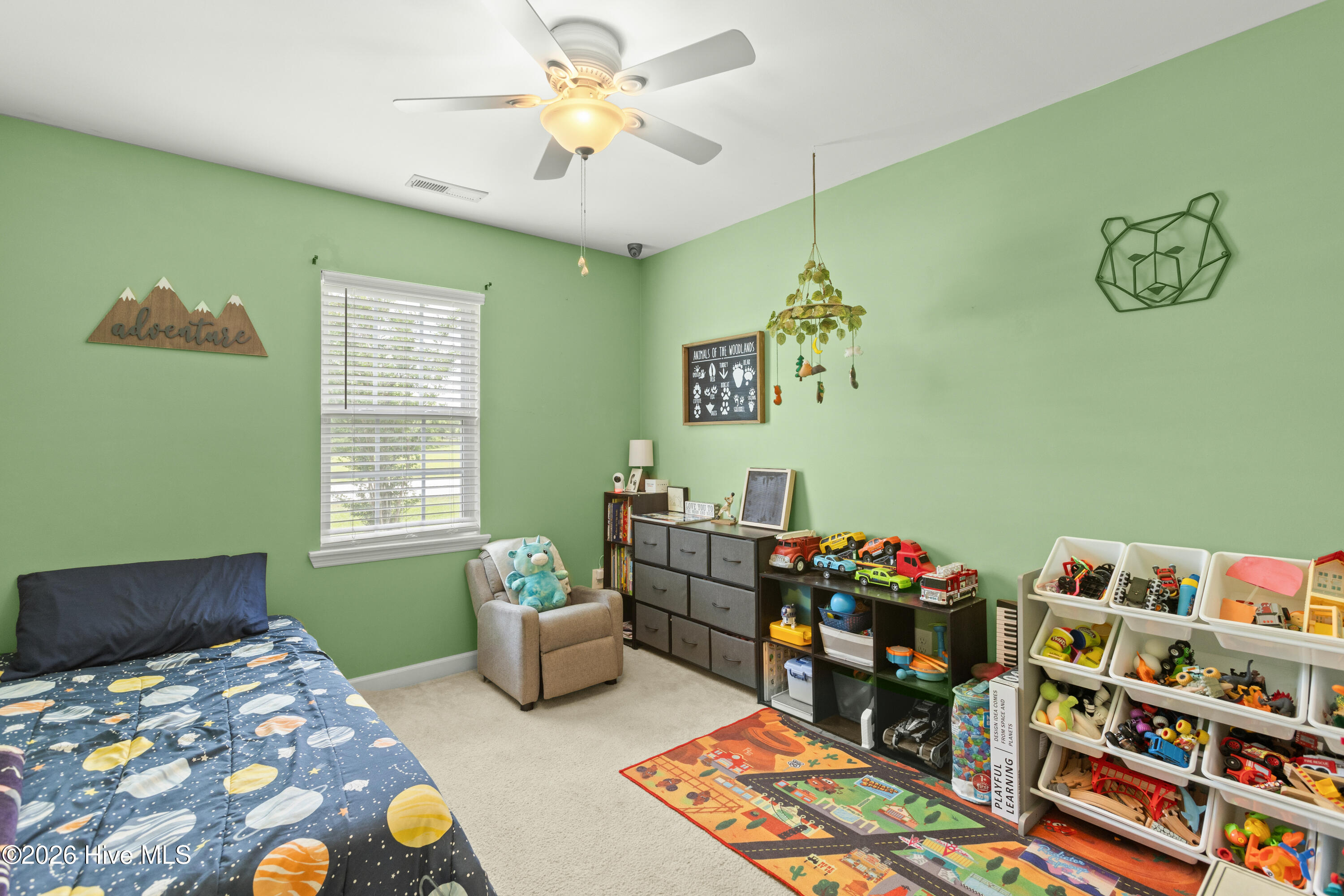 100562939 | Photo 14