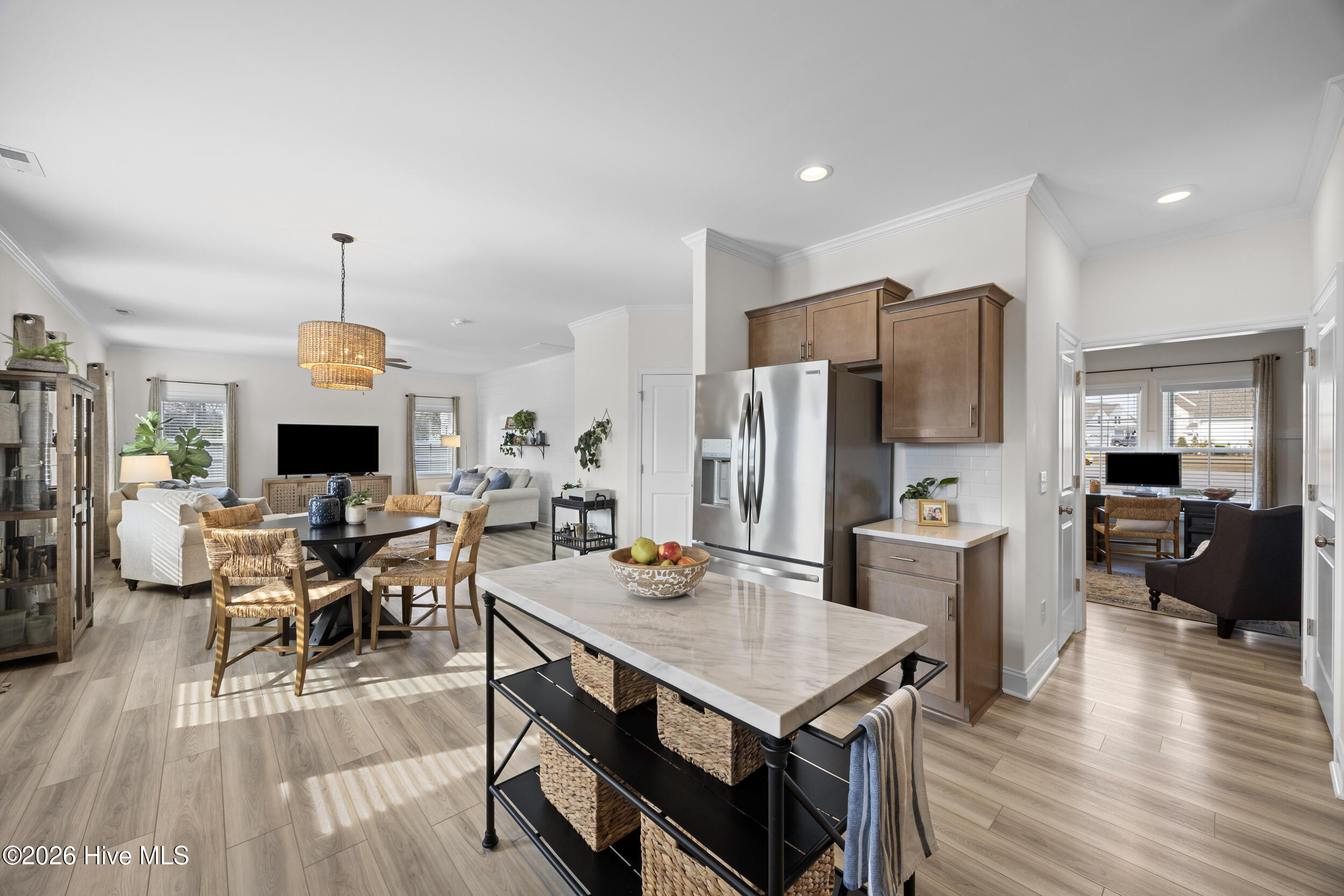 100555397 | Photo 19