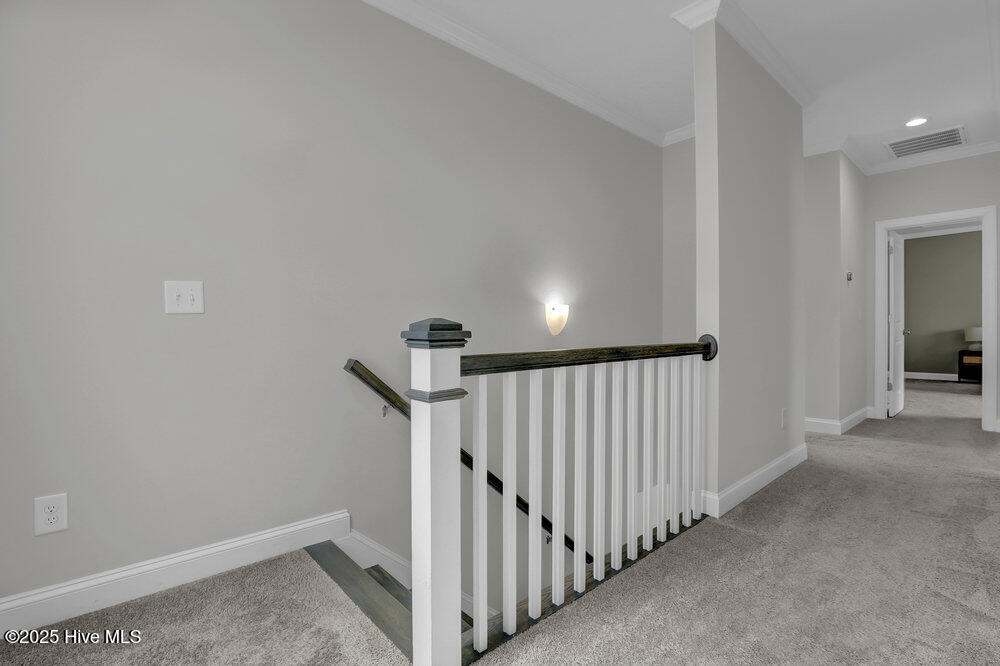 100500102 | Photo 26