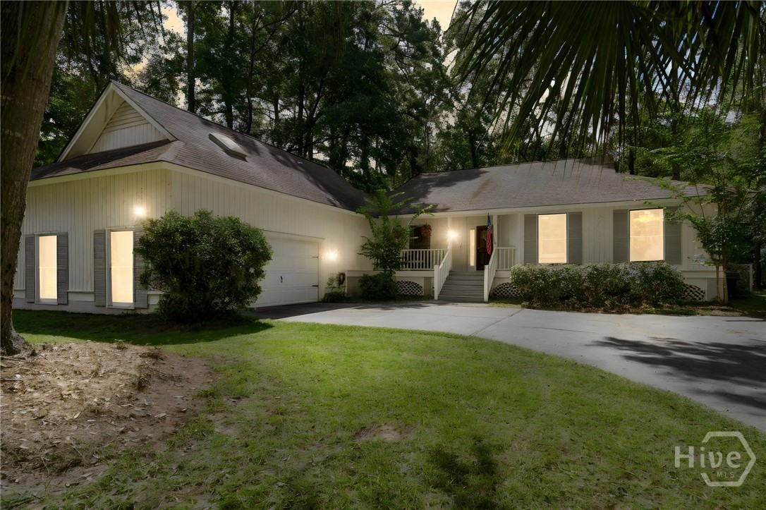 2nd image of 214 Montauk Ln, Richmond Hill, GA 31324 | MLS# SA362240