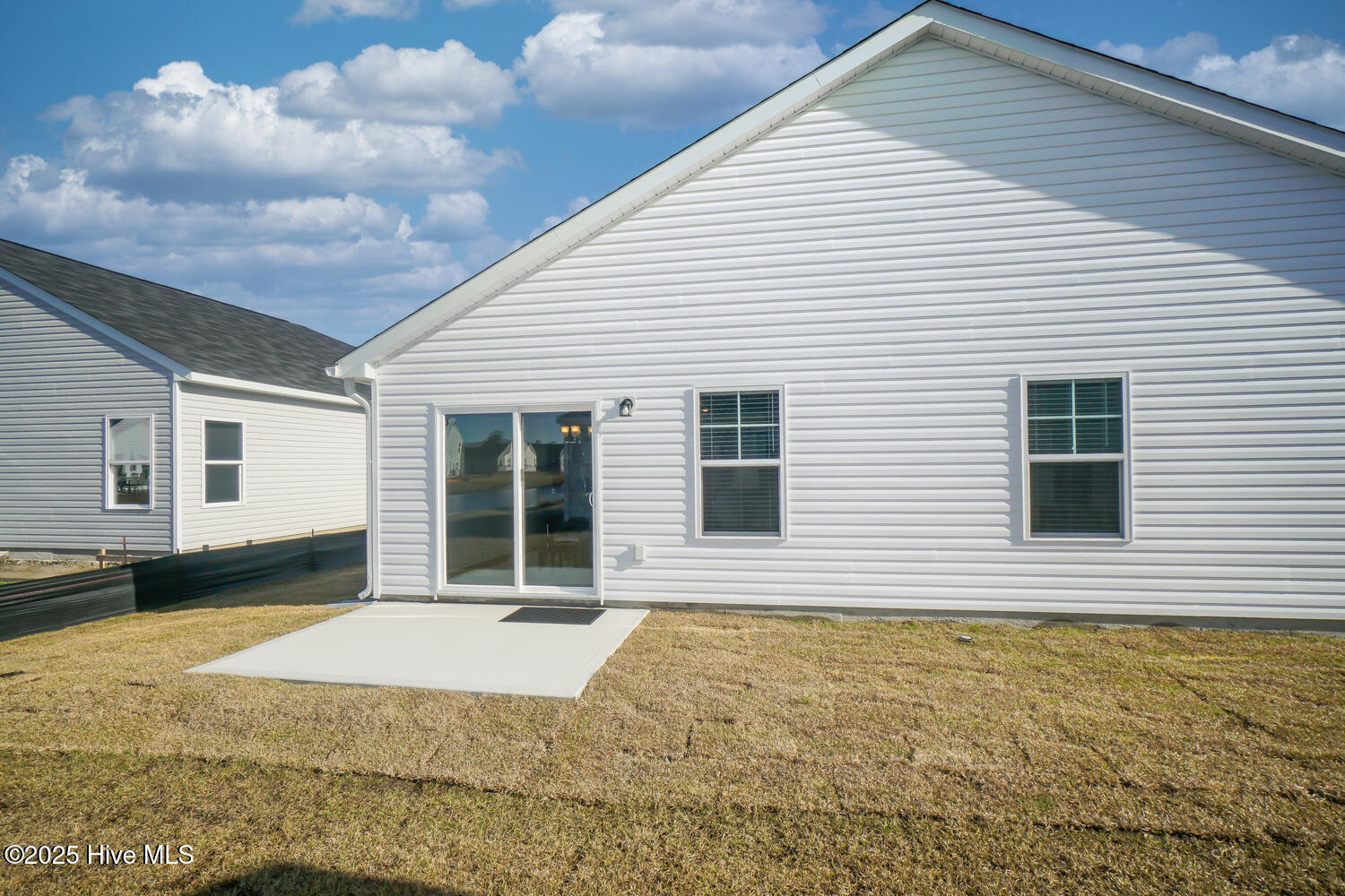 100494824 | Photo 22