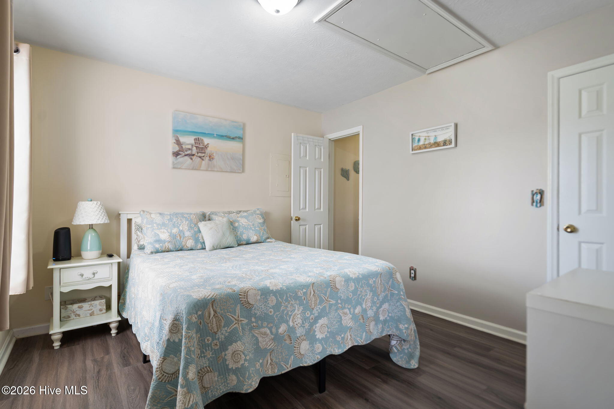 100563094 | Photo 21