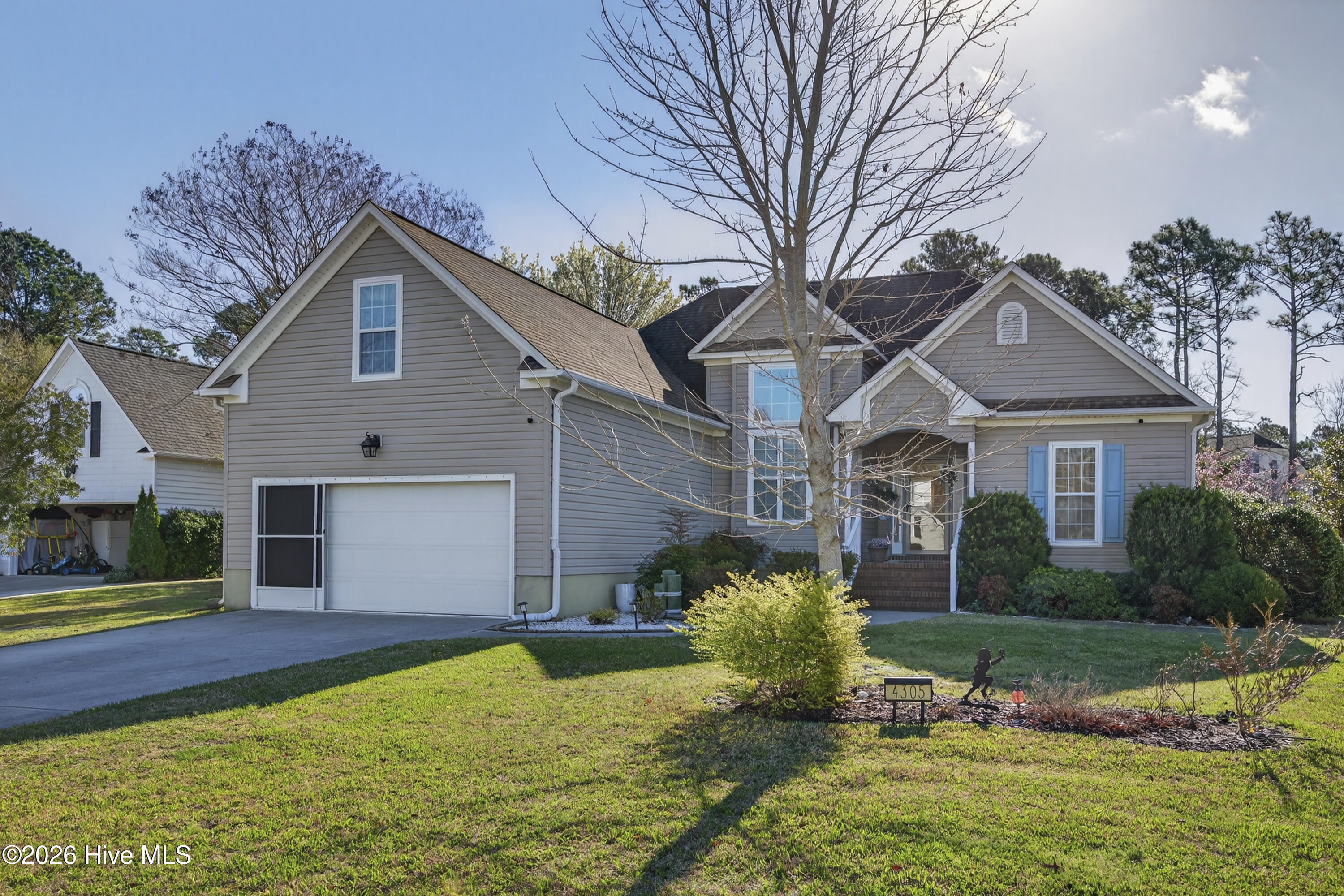 100560276 | Photo 50