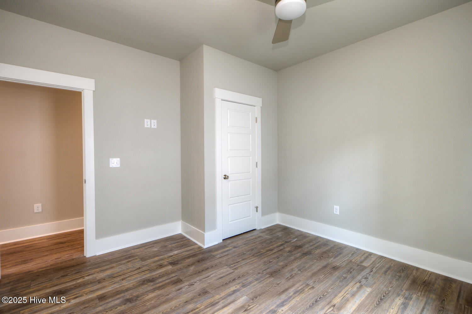 100502884 | Photo 20