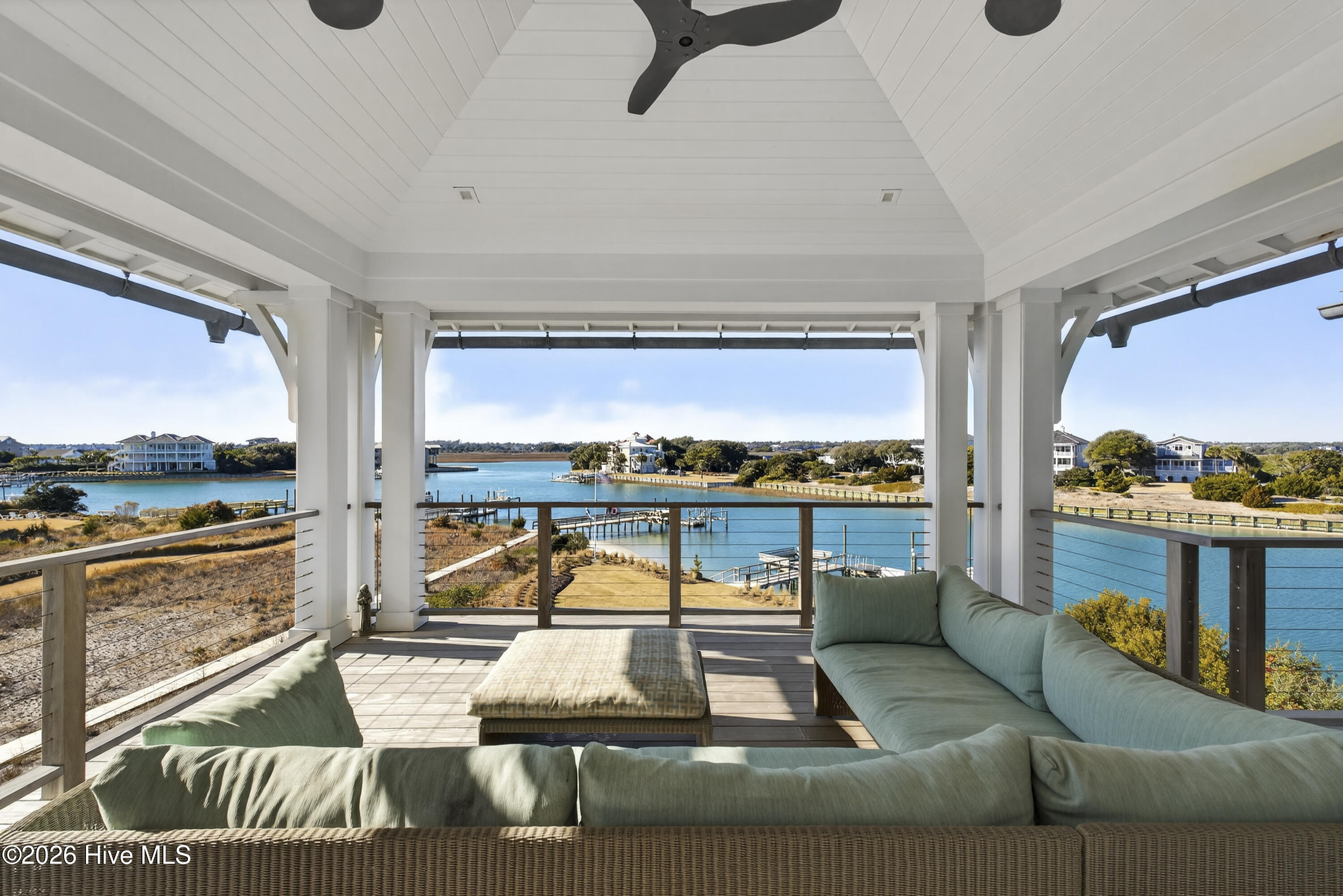 100557560 | Photo 10