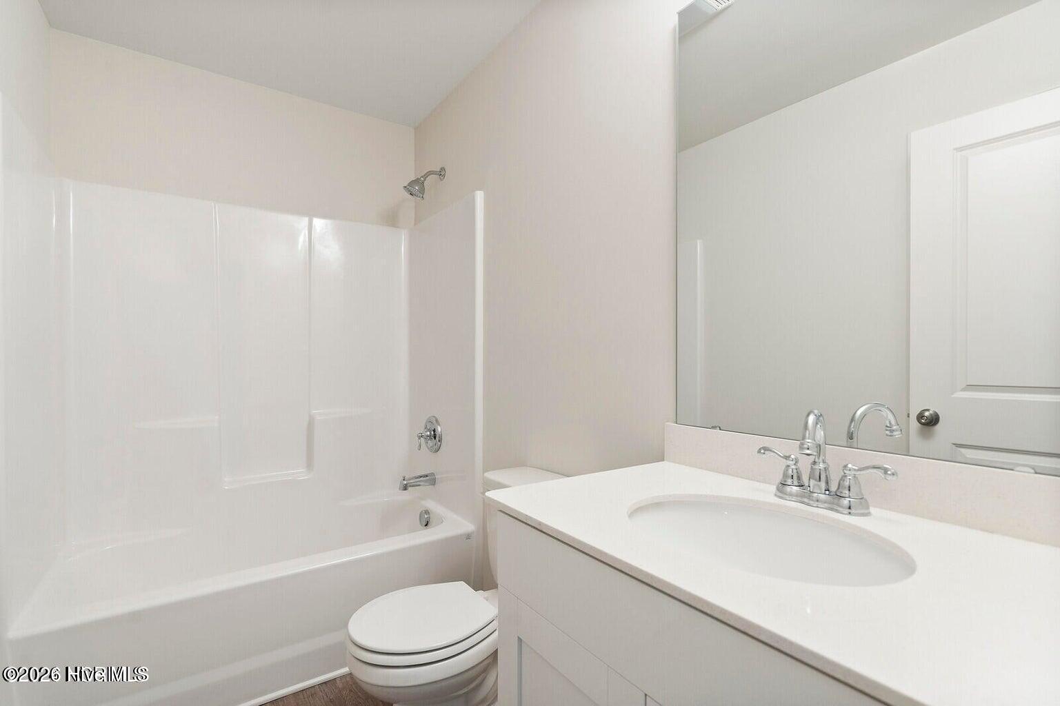 100557368 | Photo 13