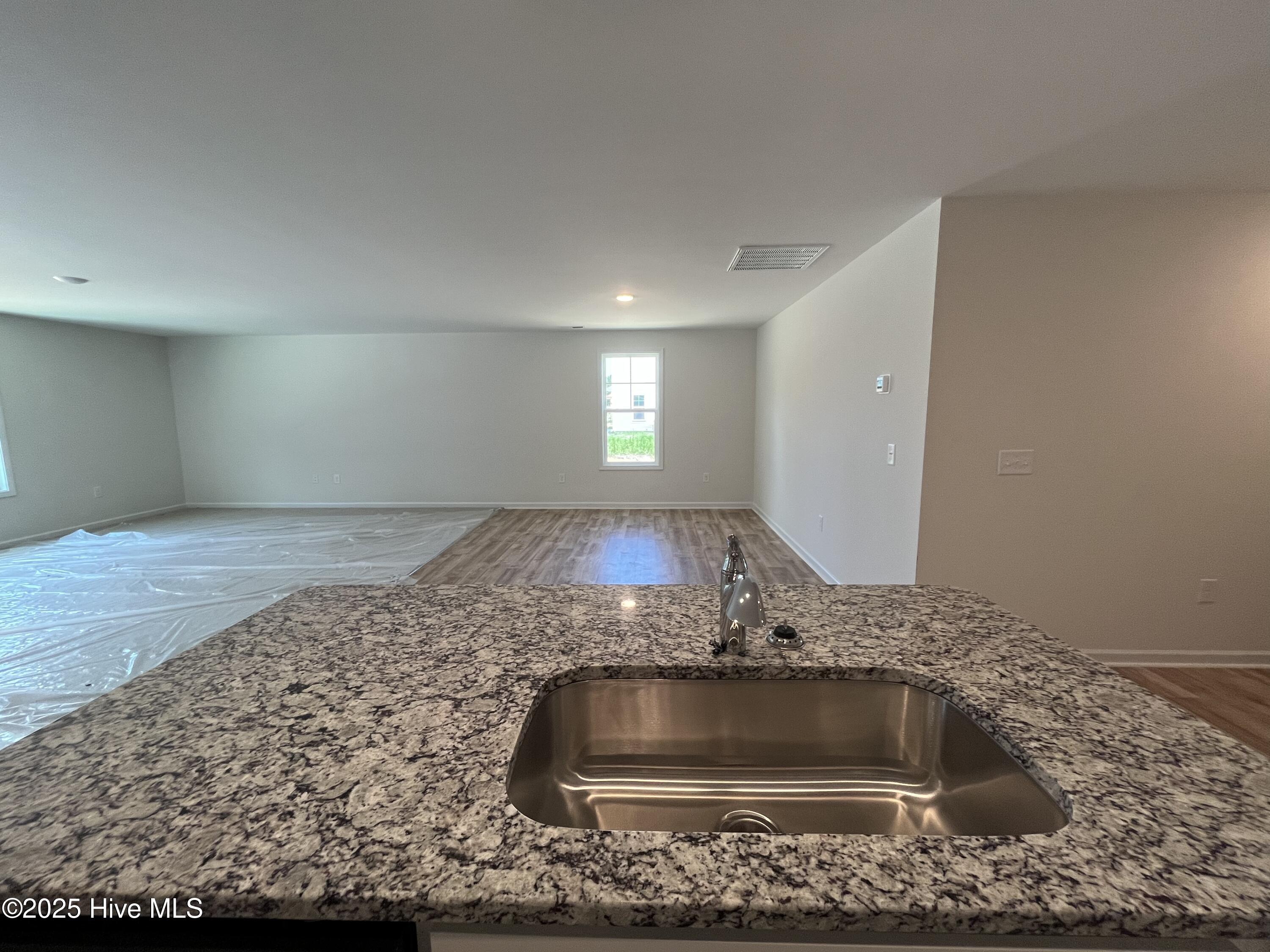 Lot 61 (07_18_25)(Kitchen)