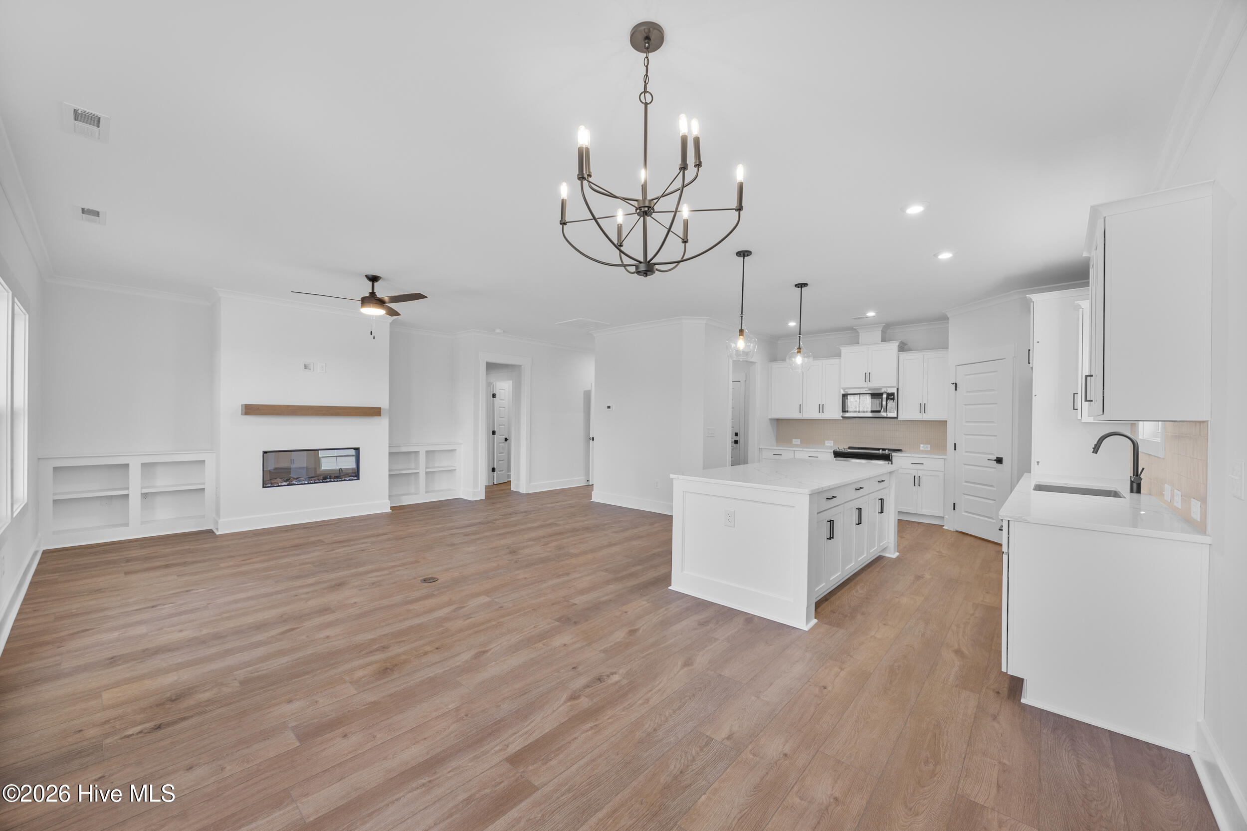 100539836 | Photo 22