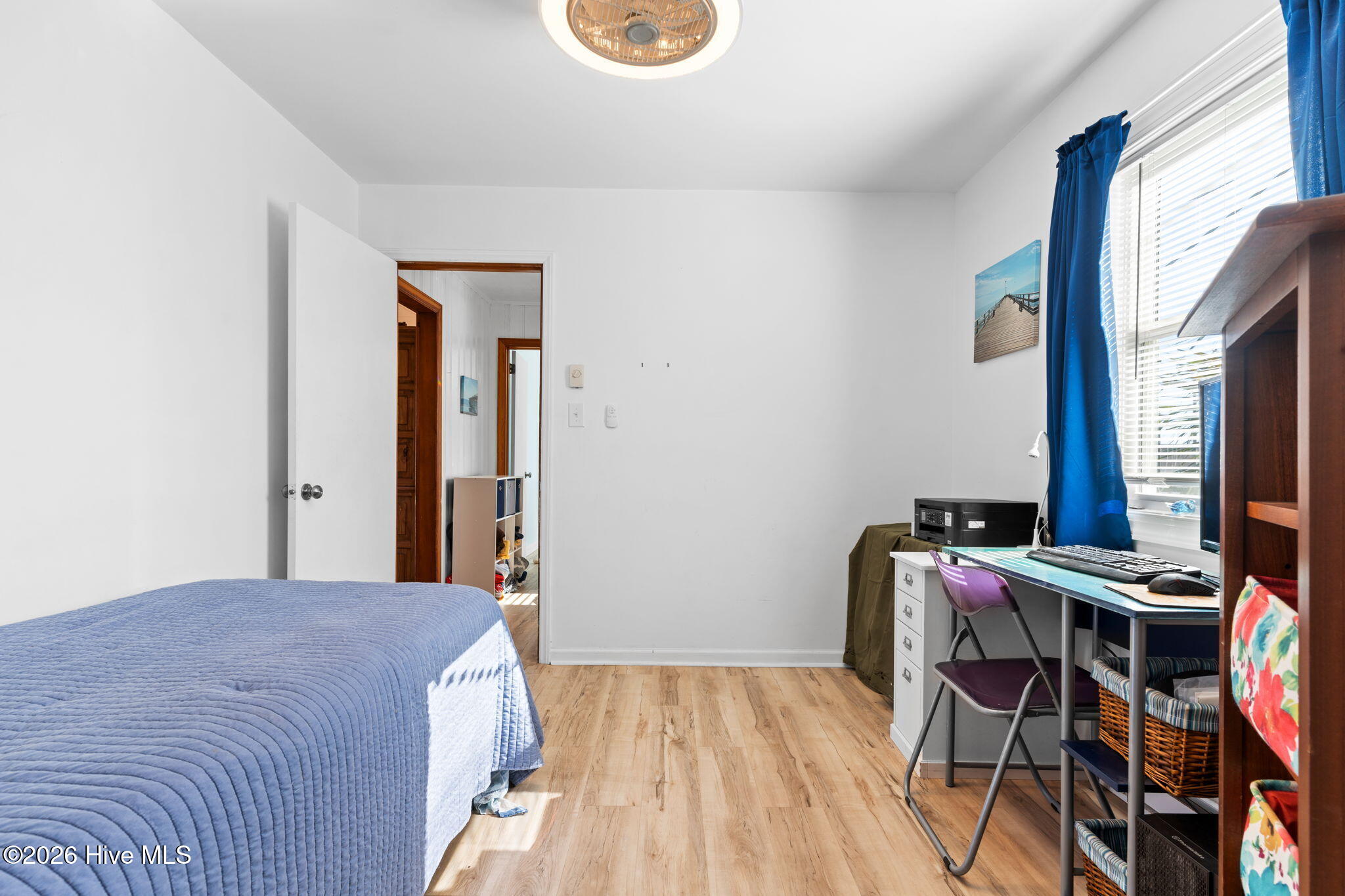 100546377 | Photo 18