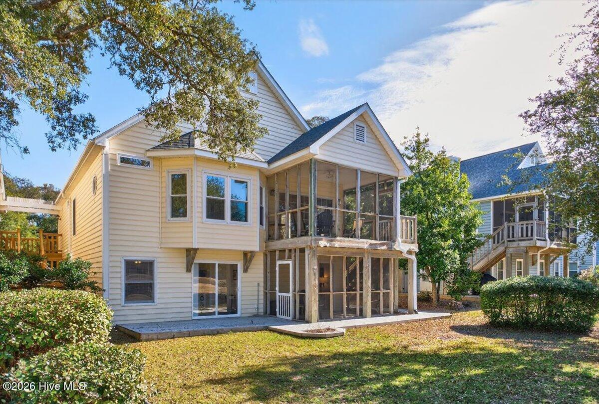 100551155 | Photo 66