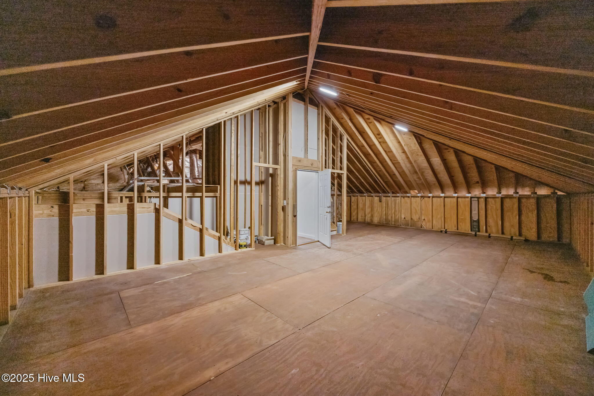 402 Whittaker Point Road,Oriental