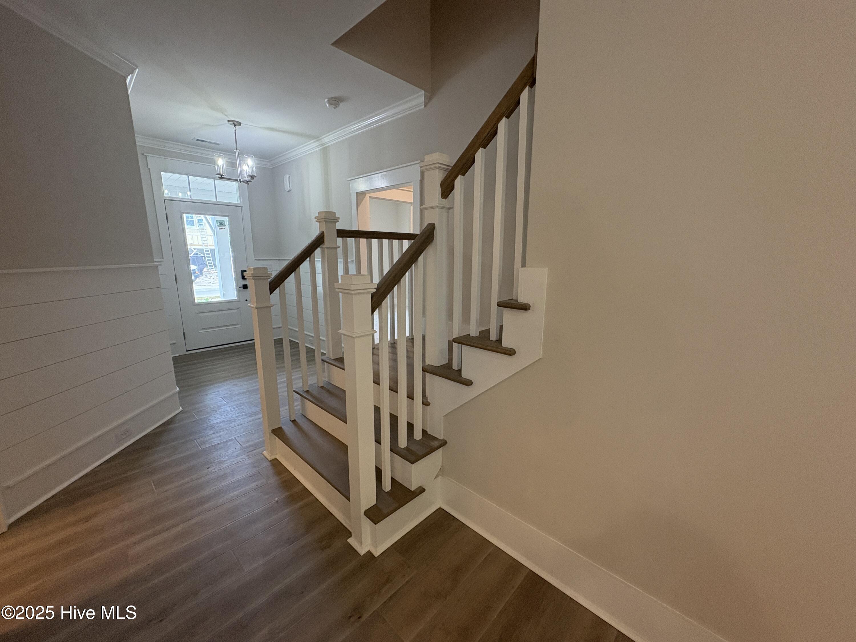 Entry/Foyer
