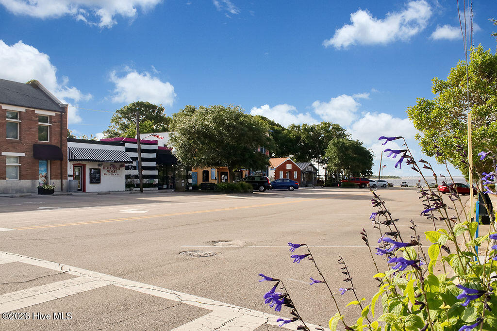 100543554 | Photo 54