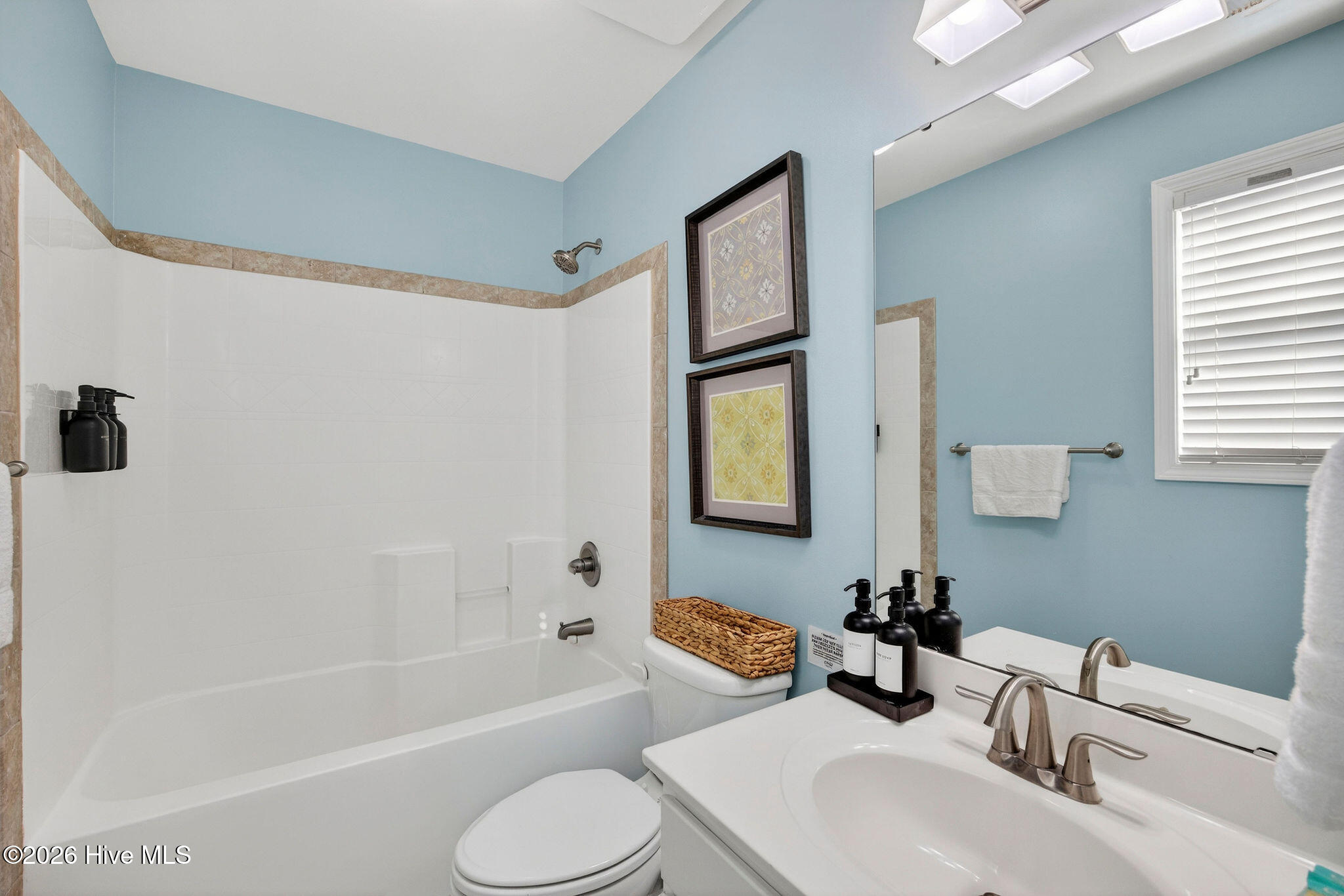 100552371 | Photo 21