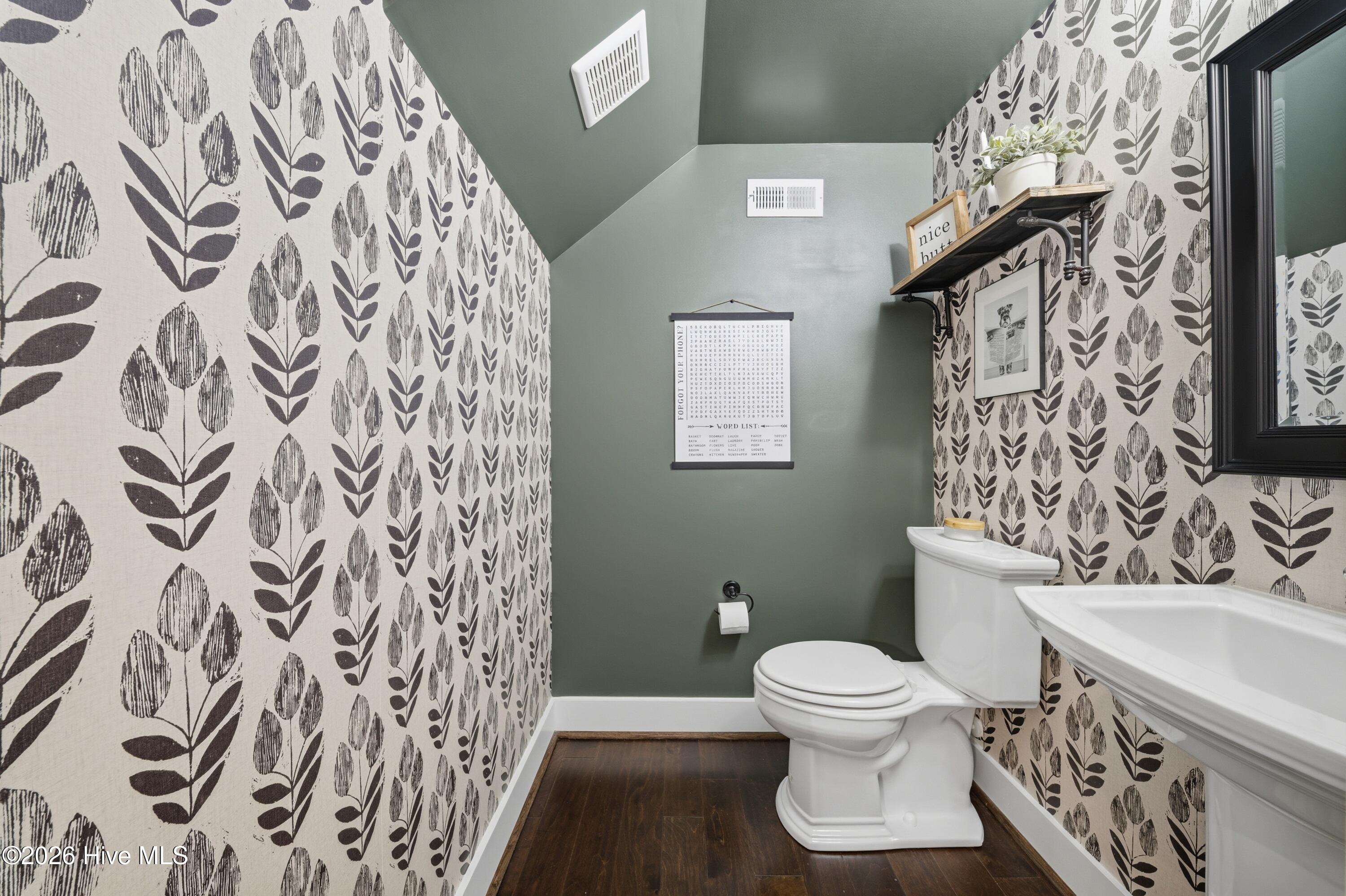 419 Campus Drive, Moyock, NC, 27958