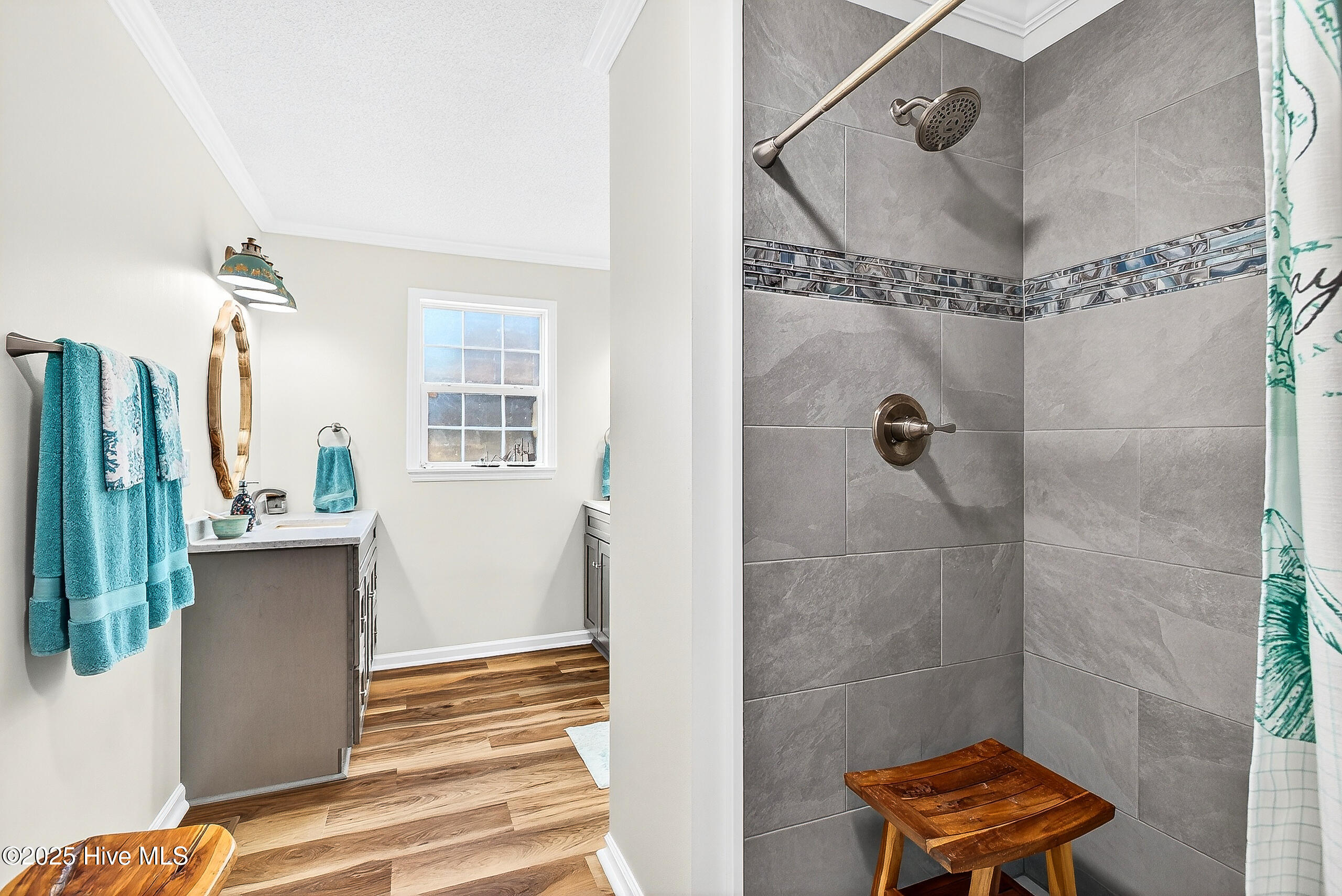 100543152 | Photo 18