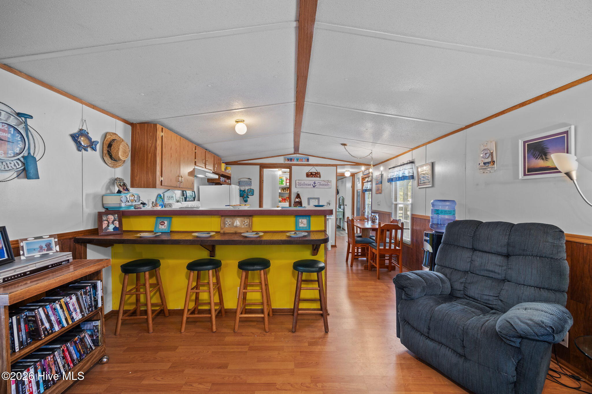 100552918 | Photo 15