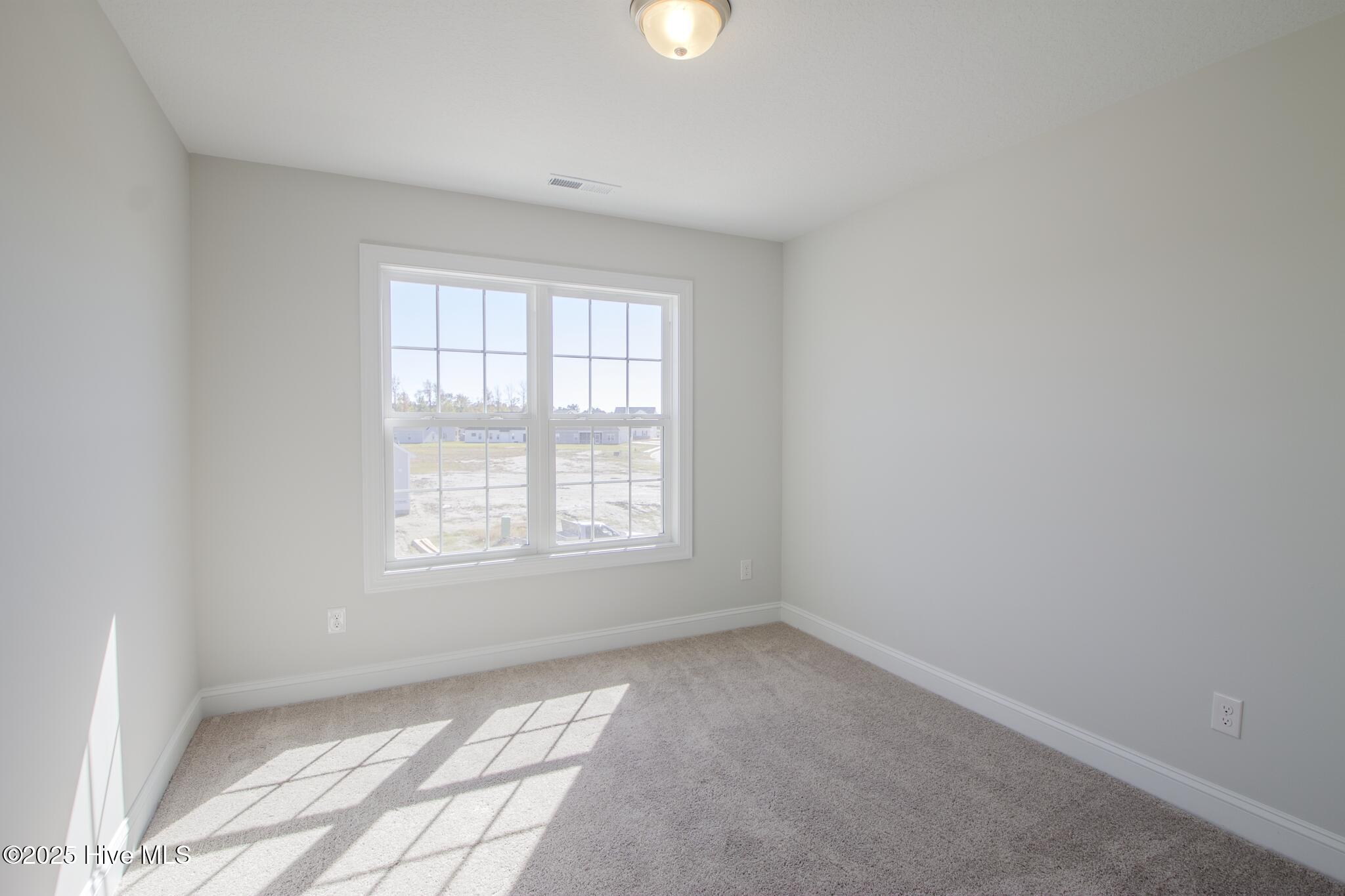 100502962 | Photo 23