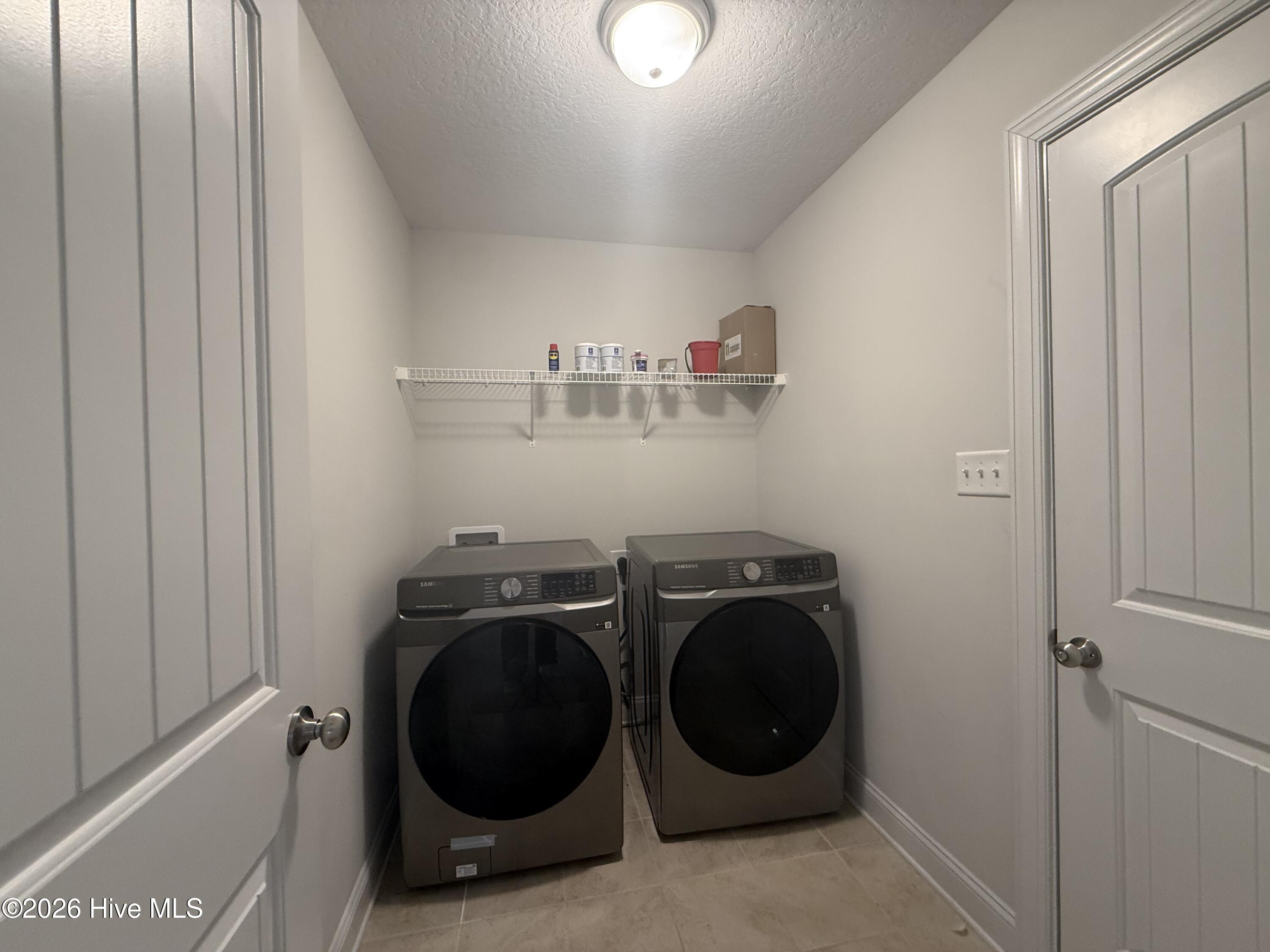 100555779 | Photo 16